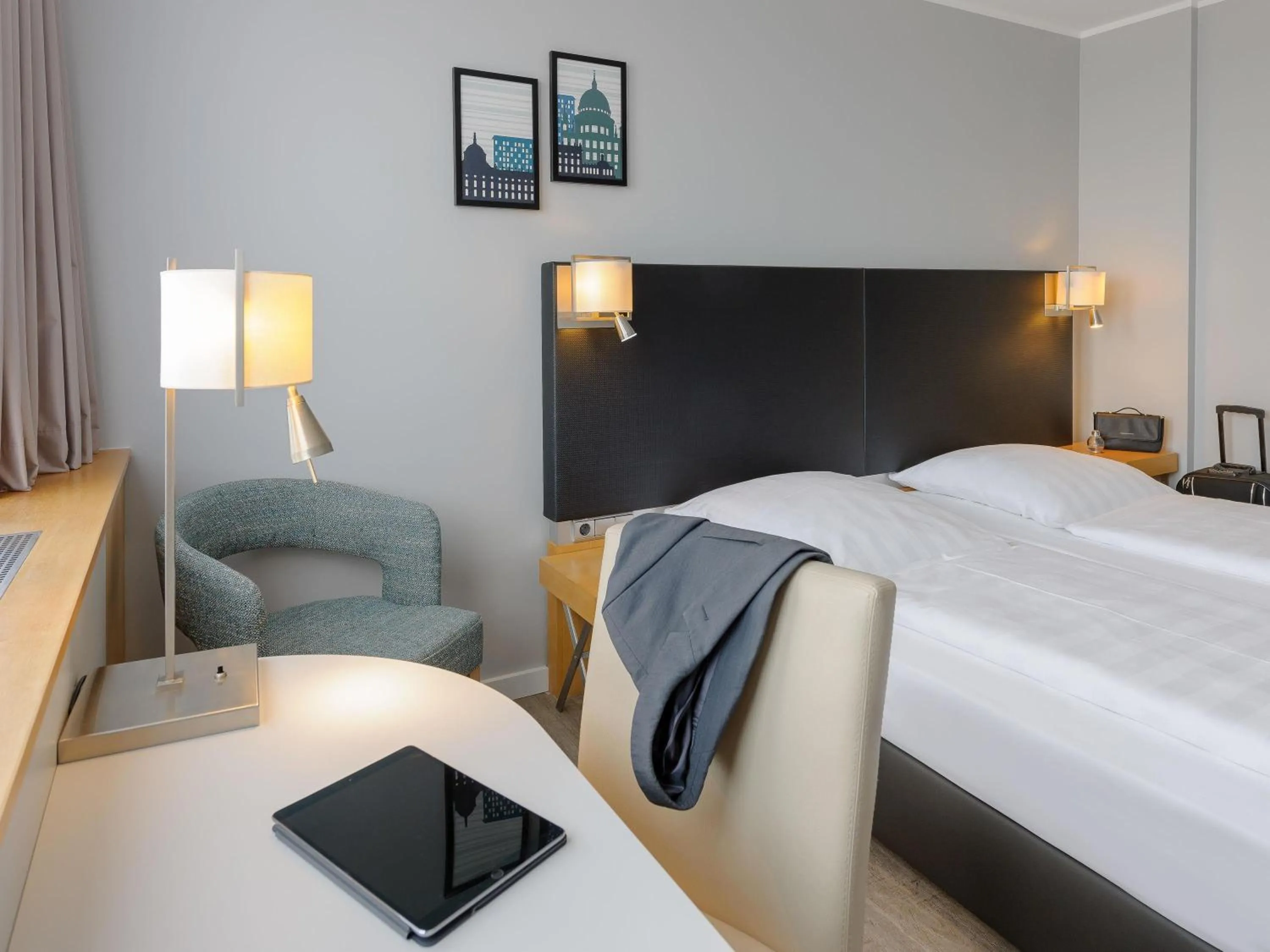 Bedroom, Bed in Mercure Hotel Potsdam City