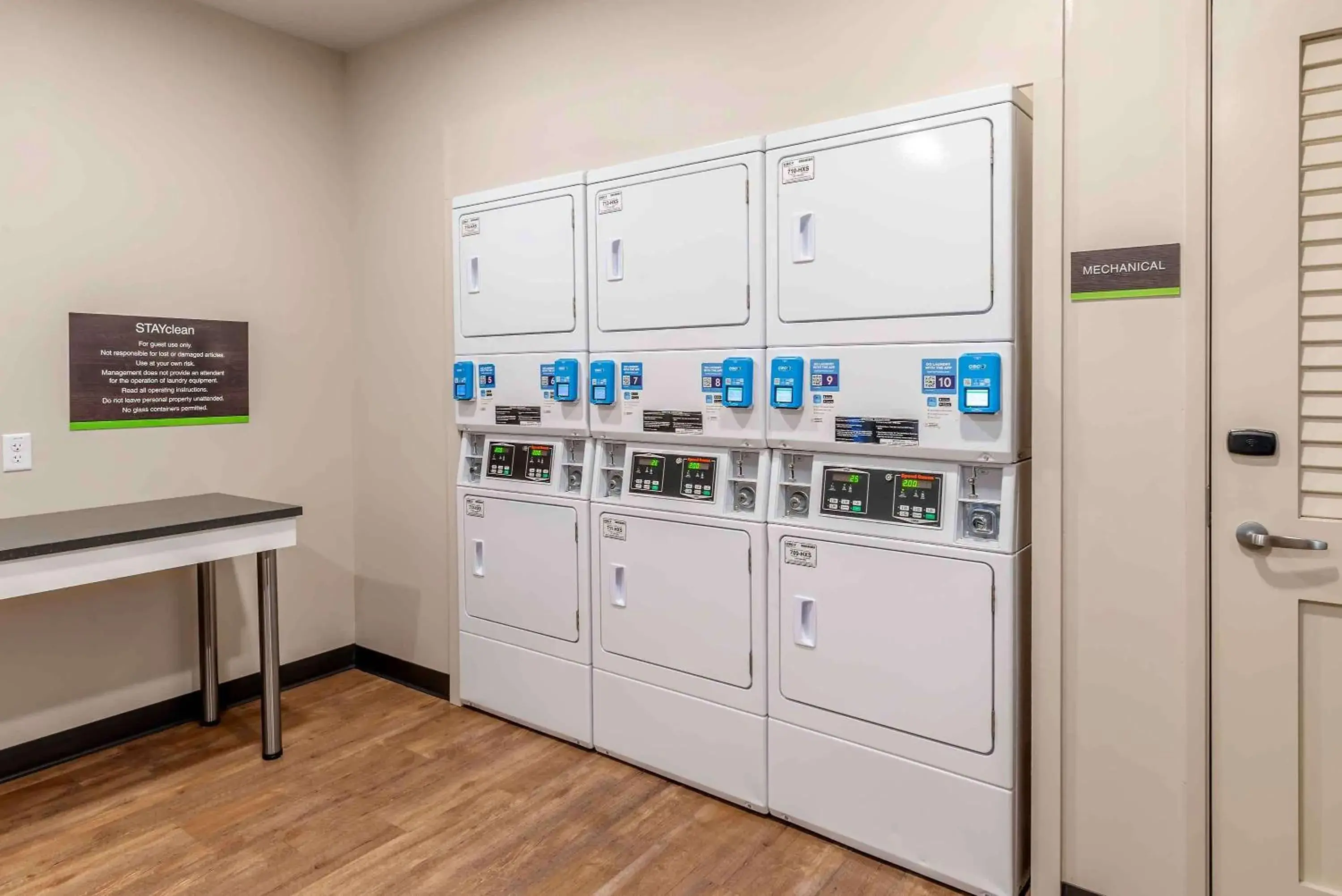 Property building in Extended Stay America Suites - Colonial Heights - Fort Lee Property building in Extended Stay America Suites - Colonial Heights - Fort Lee