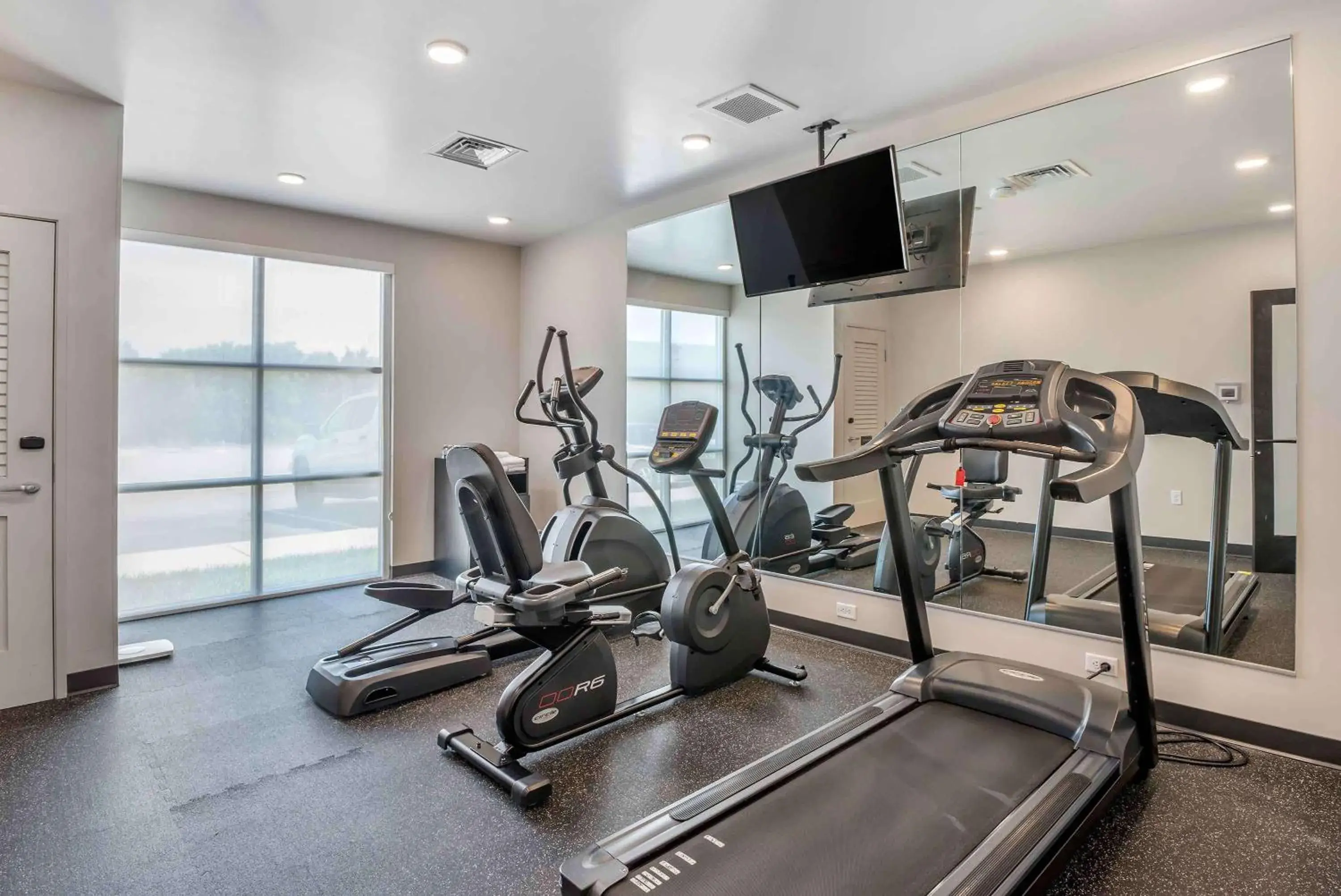 Fitness centre/facilities in Extended Stay America Suites - Colonial Heights - Fort Lee Fitness centre/facilities in Extended Stay America Suites - Colonial Heights - Fort Lee