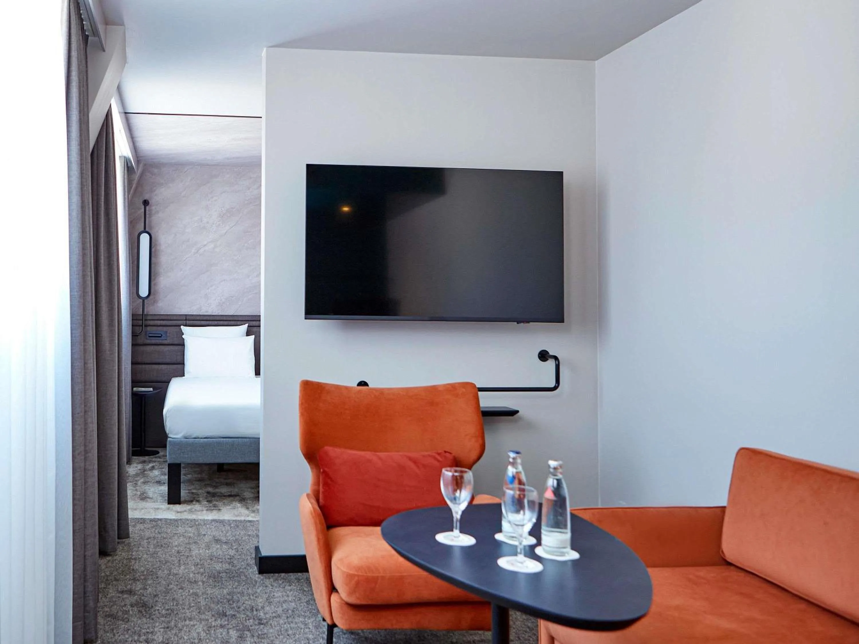 Bedroom, Bed in Novotel München City