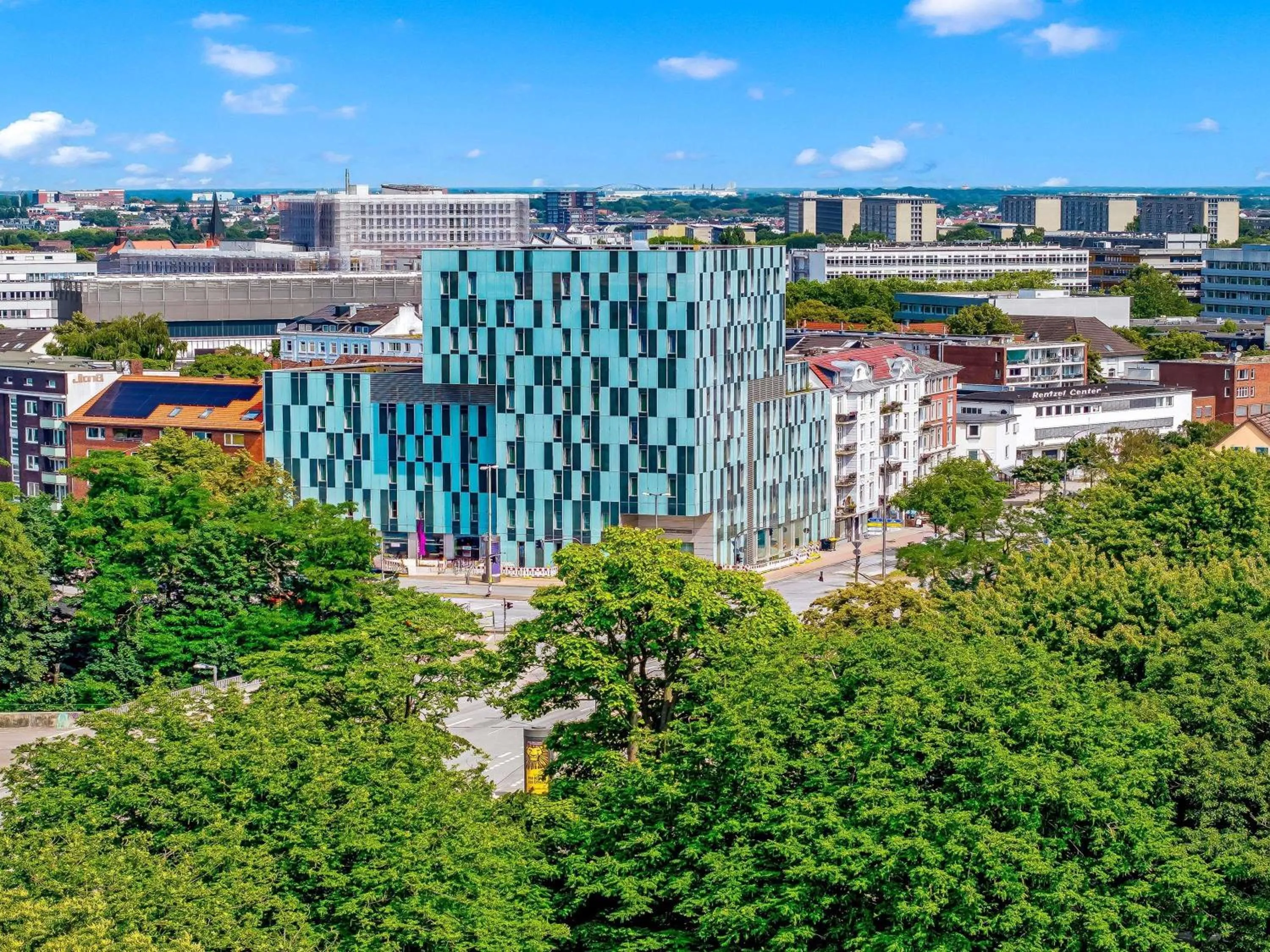 Property building in Mercure Hotel Hamburg Mitte