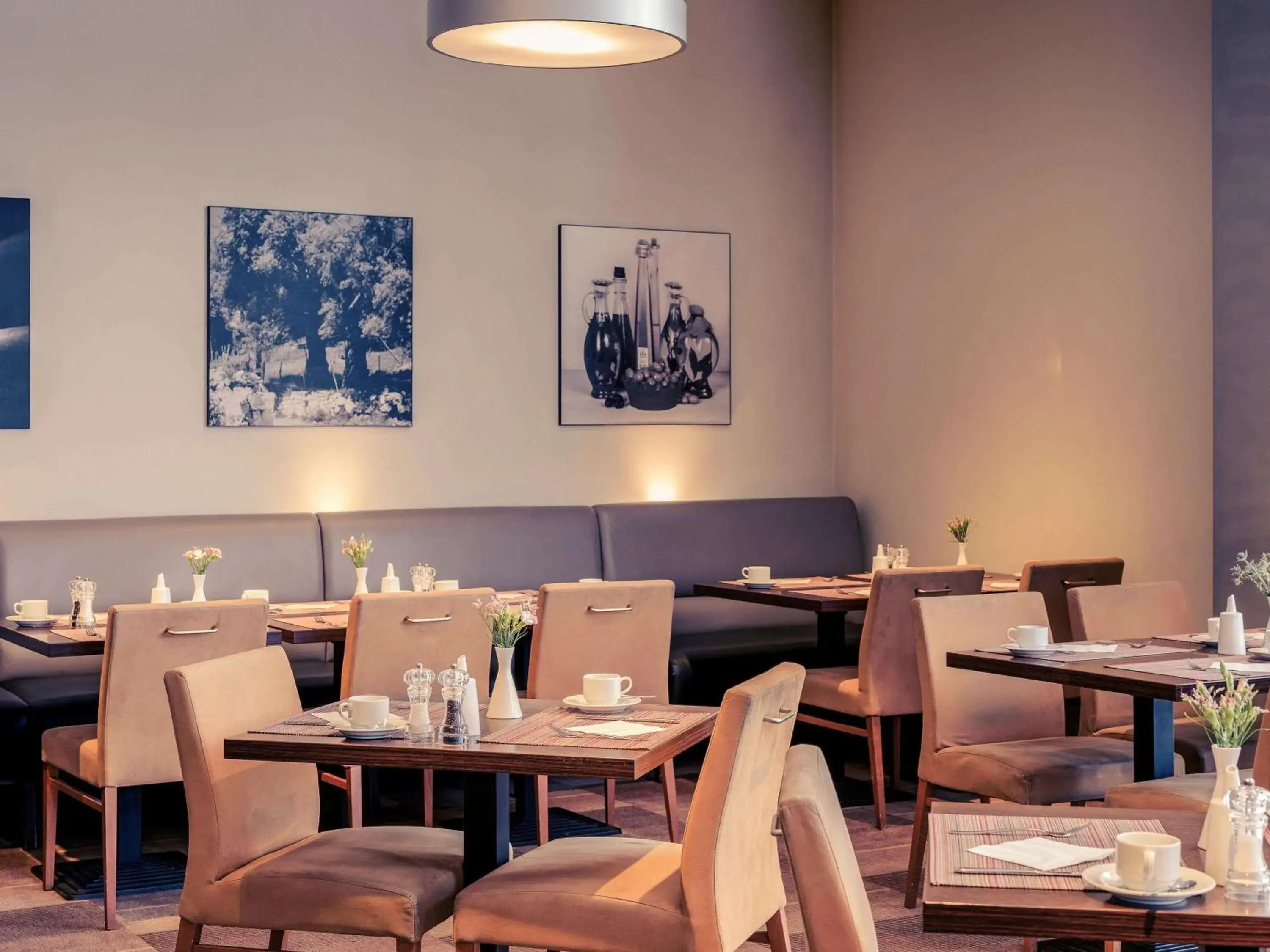 Restaurant/places to eat in Mercure Hotel Hamburg Mitte Restaurant/places to eat in Mercure Hotel Hamburg Mitte