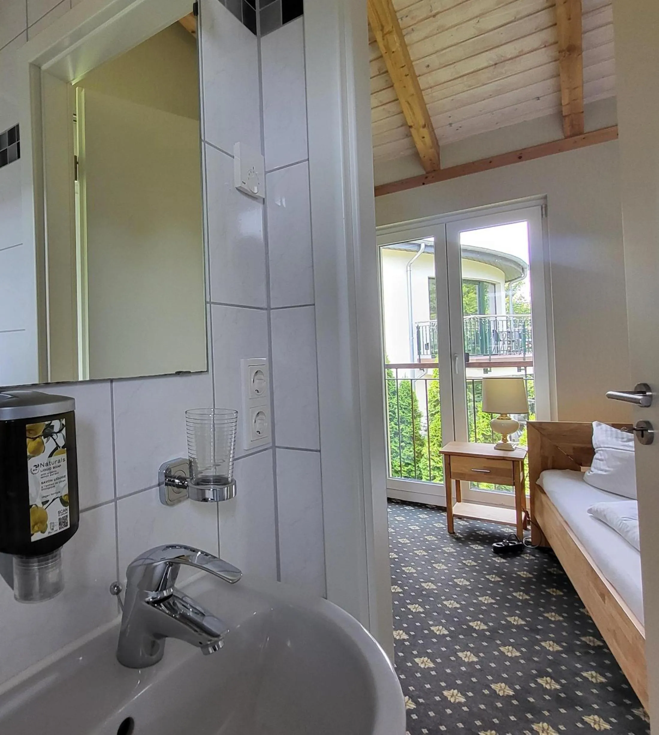 Bathroom in Fischhaus Wendisch Rietz