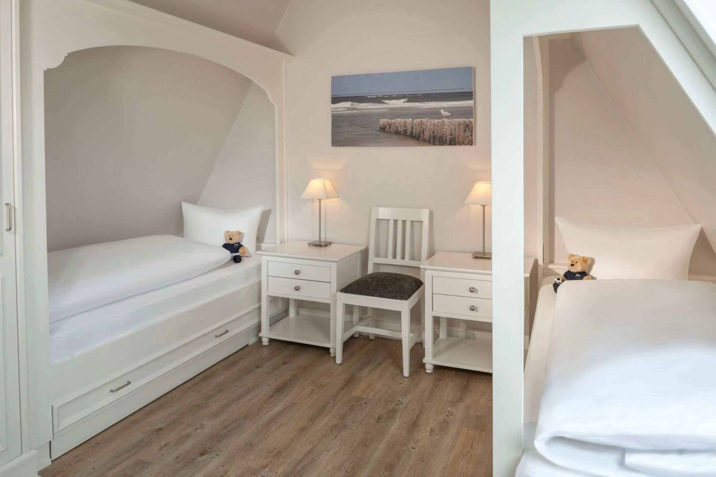 Bedroom, Bed in Dorint Strandresort & Spa Westerland/Sylt