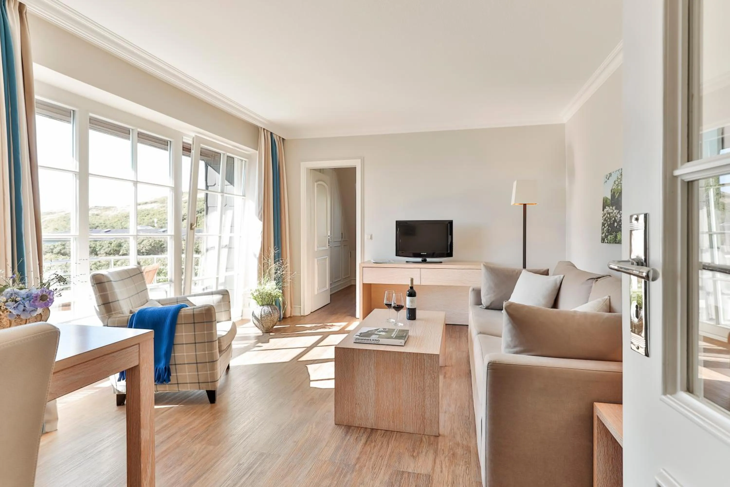 TV and multimedia in Dorint Strandresort & Spa Westerland/Sylt