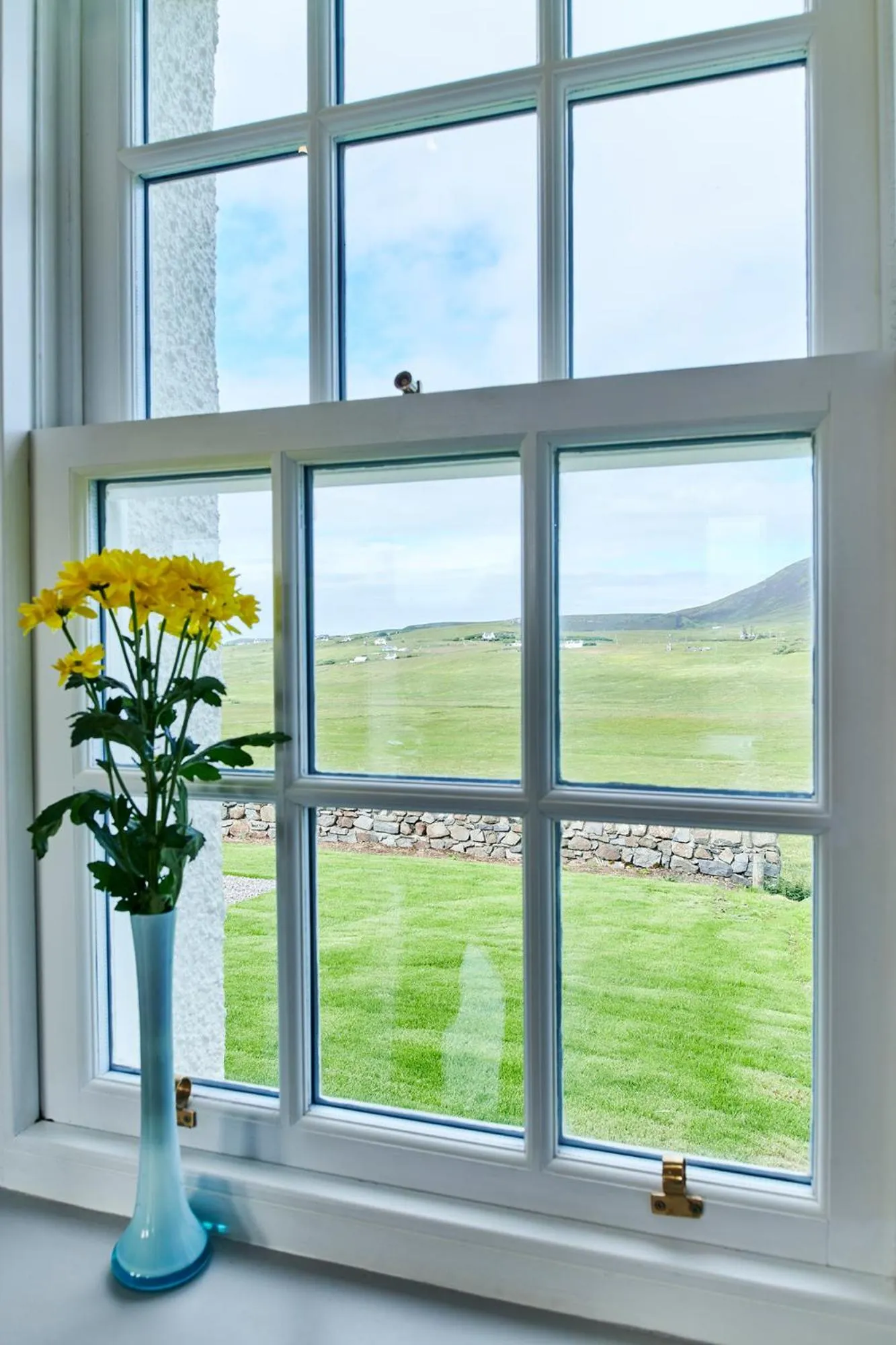 Garden in Monkstadt 1745 Restaurant with Rooms