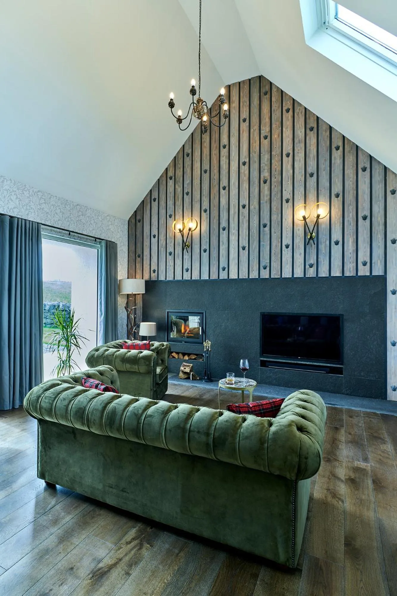 Summer in Monkstadt 1745 Restaurant with Rooms