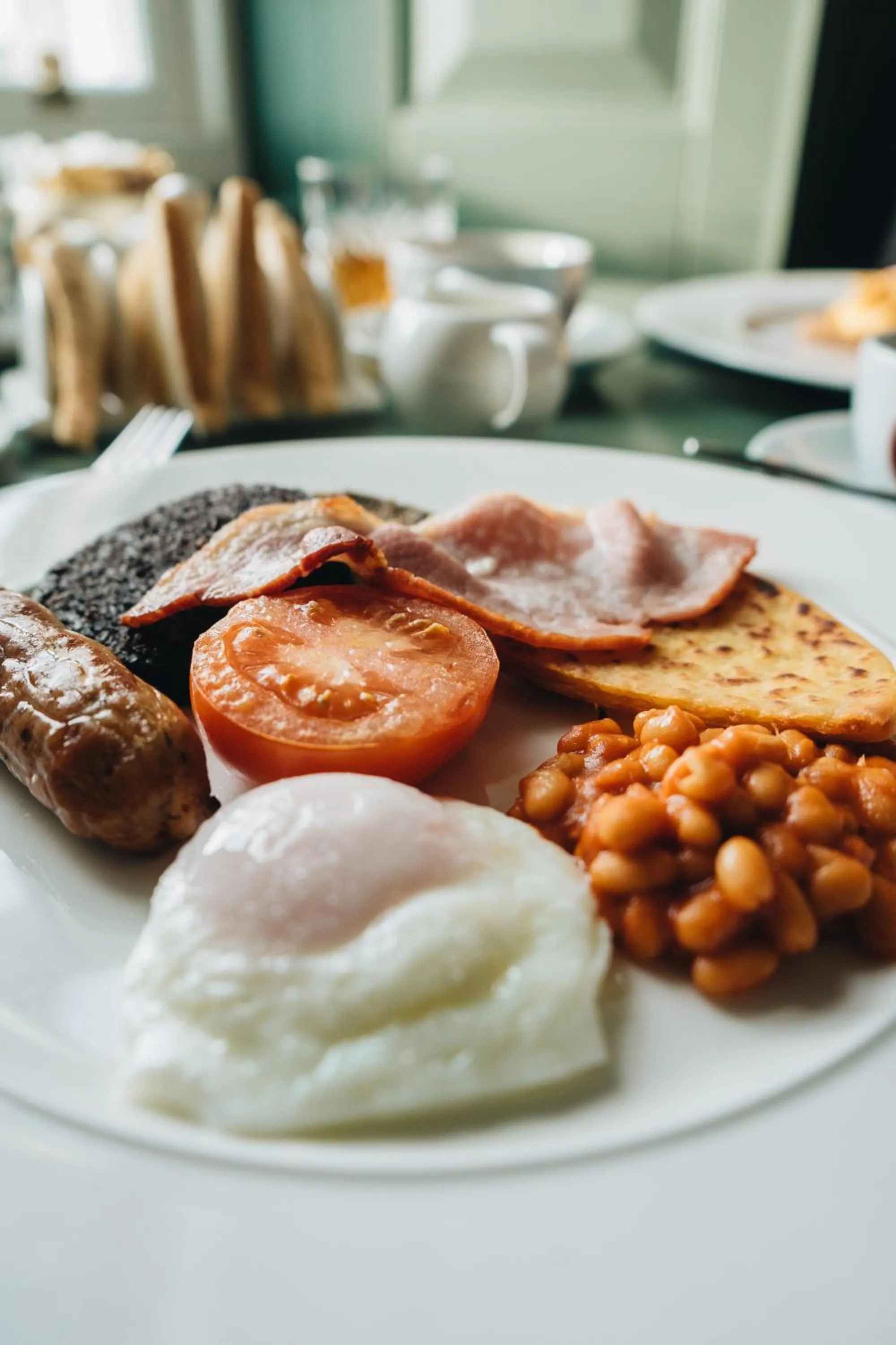 Breakfast in Monkstadt 1745 Restaurant with Rooms
