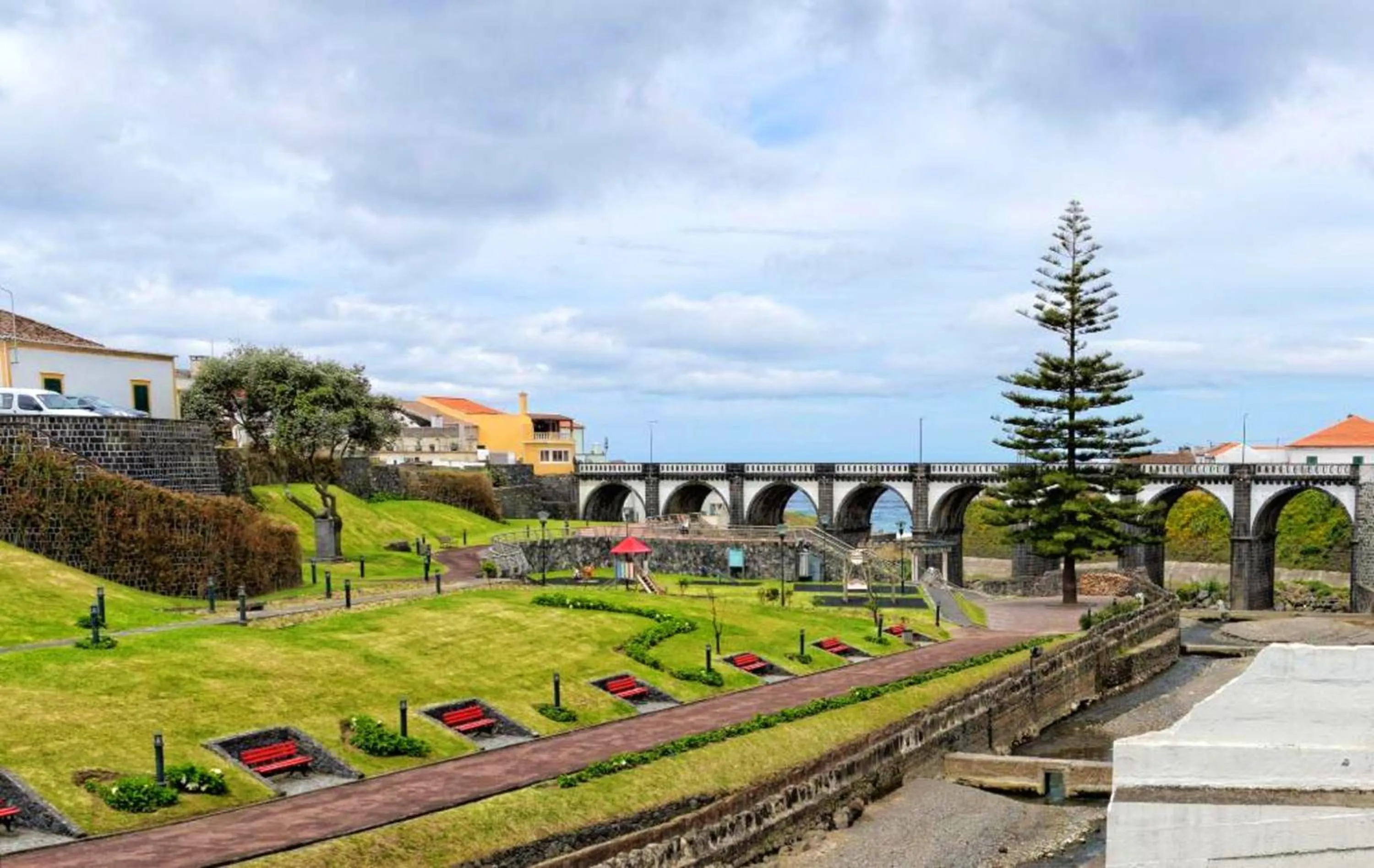 Bird's eye view in Comfortable House in Ribeira Grande, Pleasant Garden