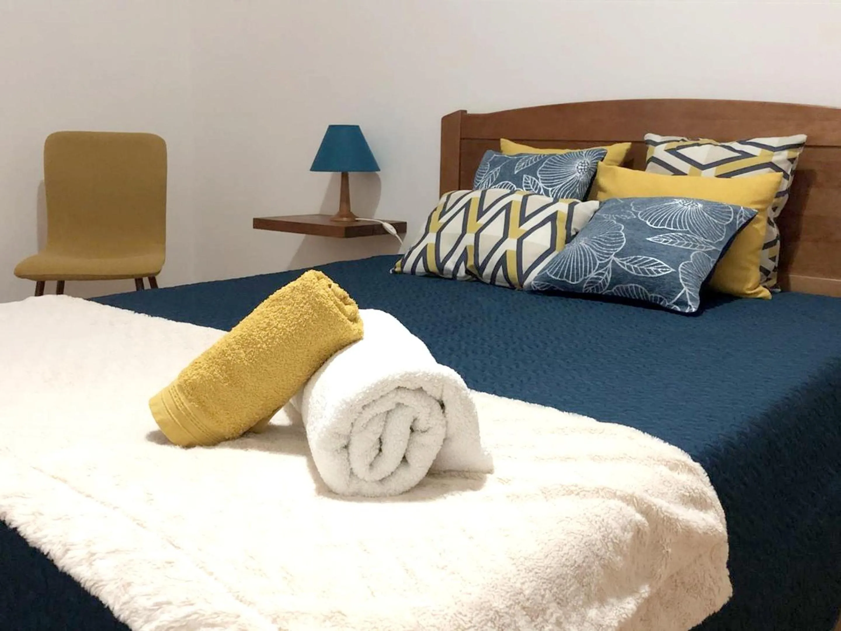 Photo of the whole room, Bed in Comfortable House in Ribeira Grande, Pleasant Garden