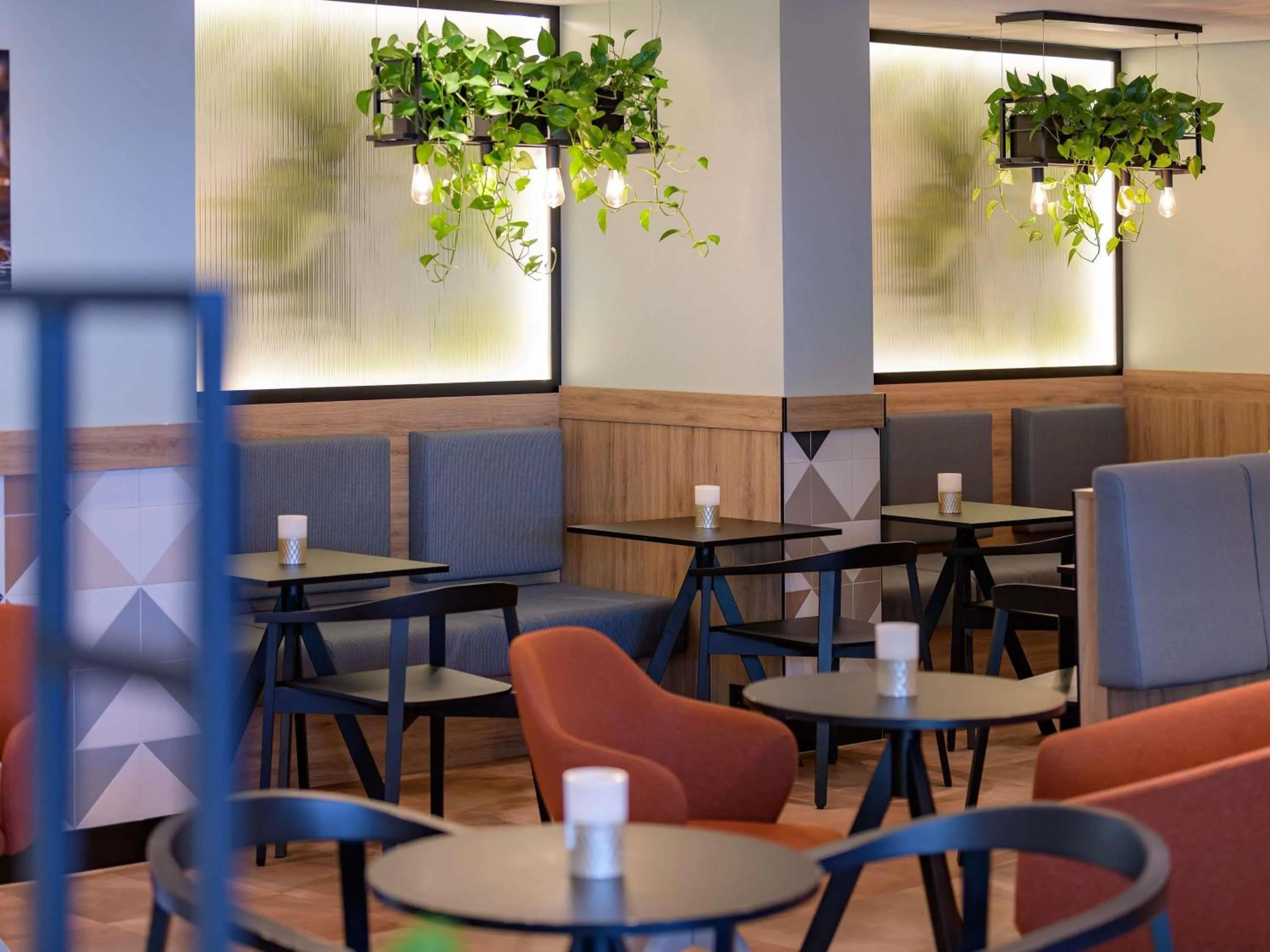 Meeting/conference room in Mercure Hotel Köln West