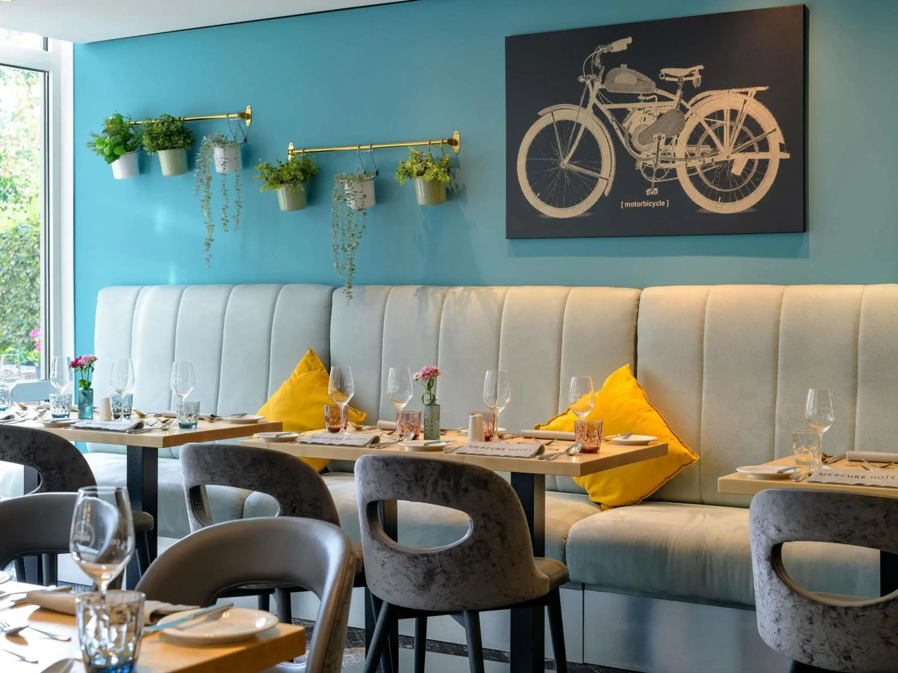 Restaurant/places to eat in Mercure Hotel Köln West Restaurant/places to eat in Mercure Hotel Köln West