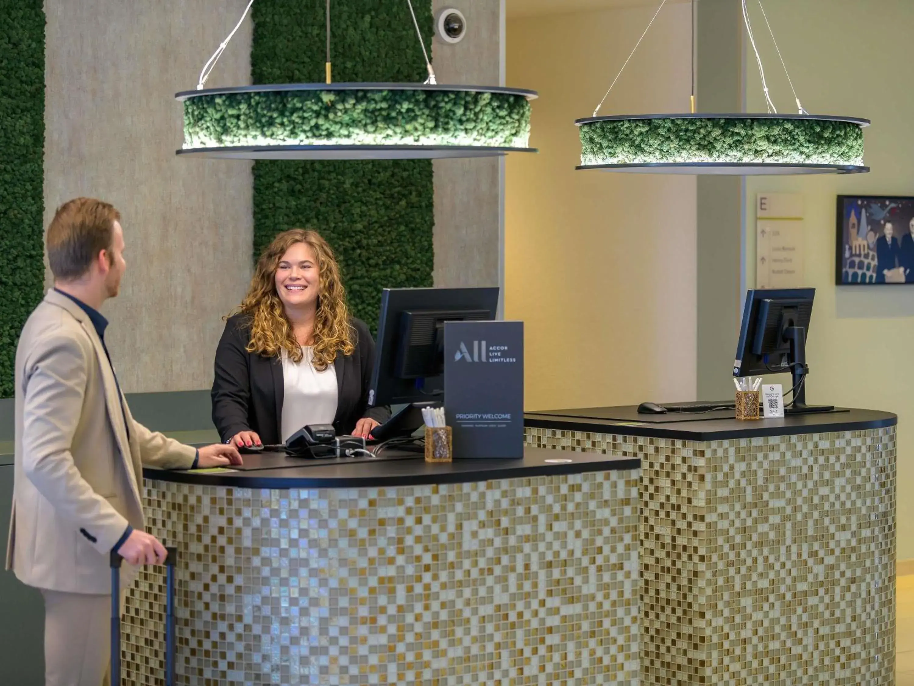 Property building in Mercure Hotel Köln West Property building in Mercure Hotel Köln West