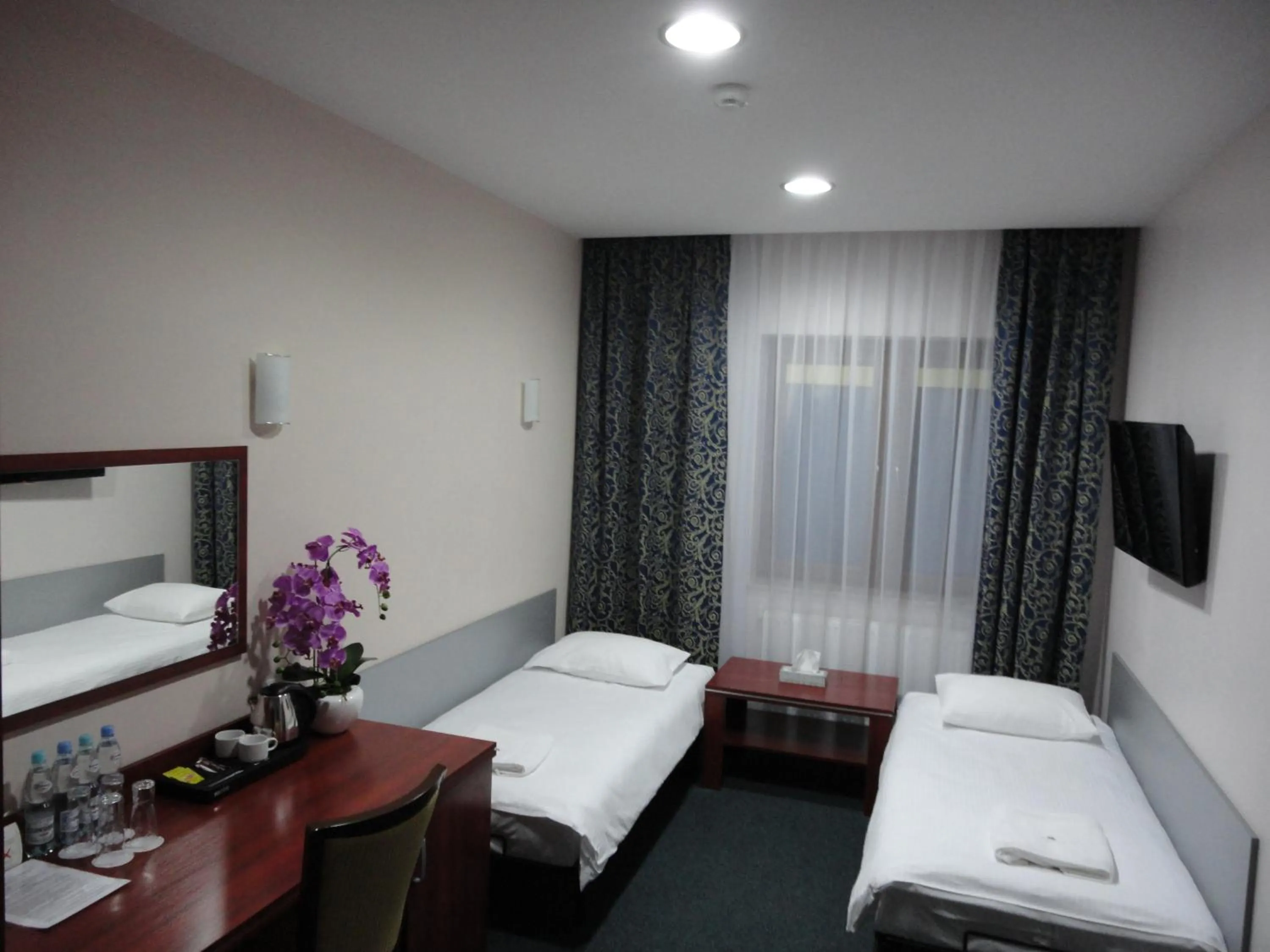 Photo of the whole room, Bed in Hotel Polonia