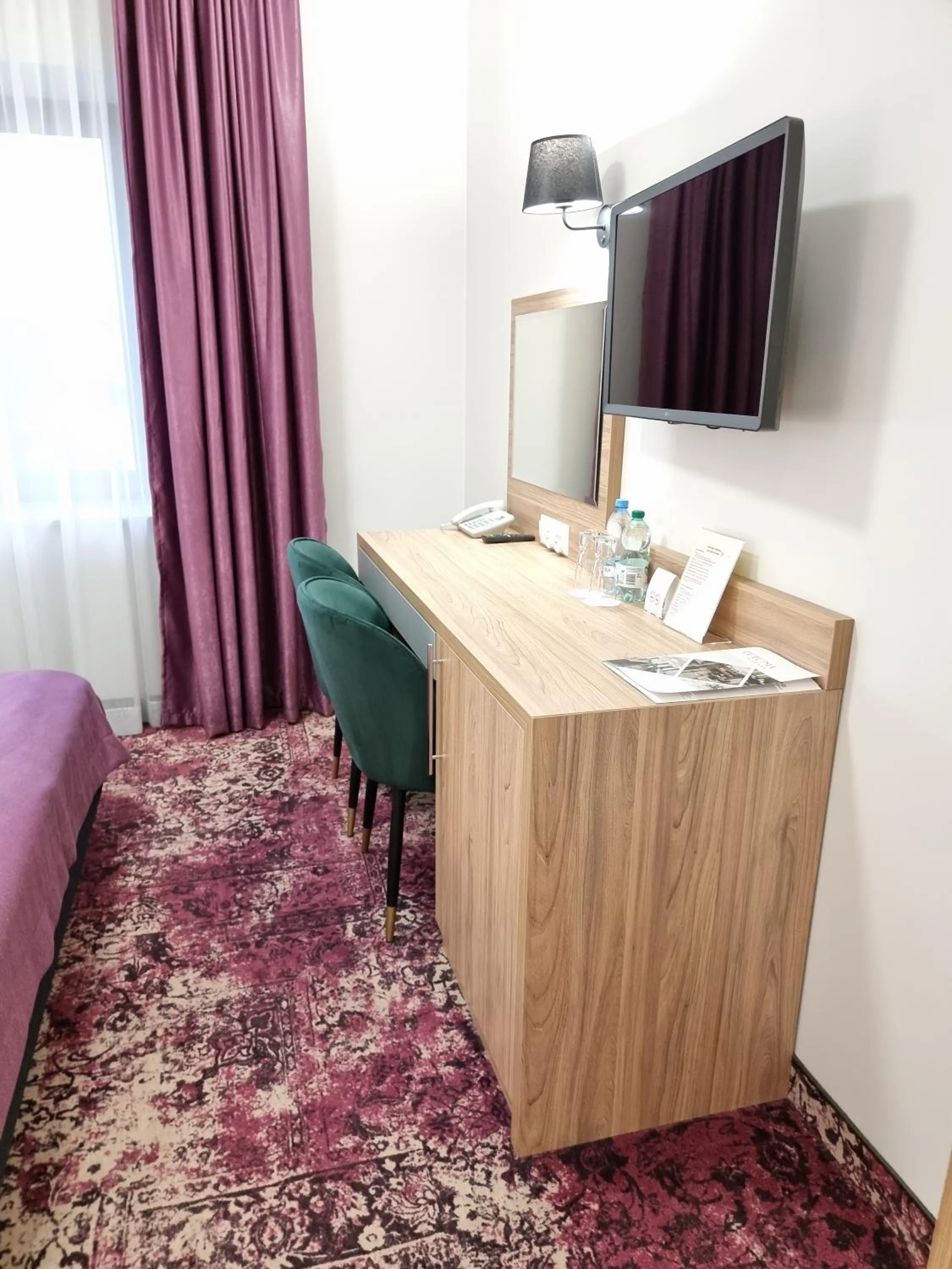 TV and multimedia in Hotel Polonia