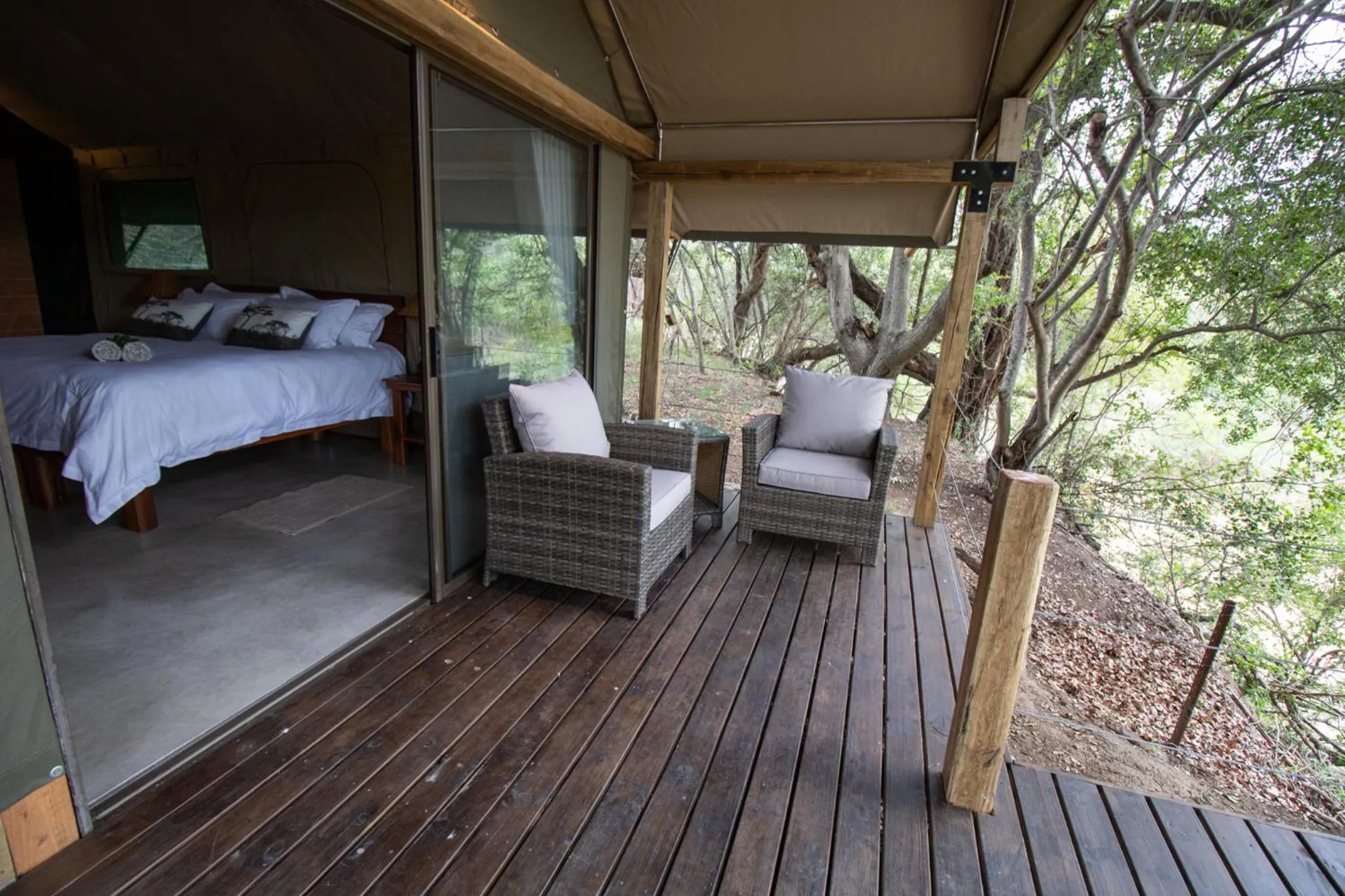 Balcony/Terrace, Bed in Little Africa Safari Lodge