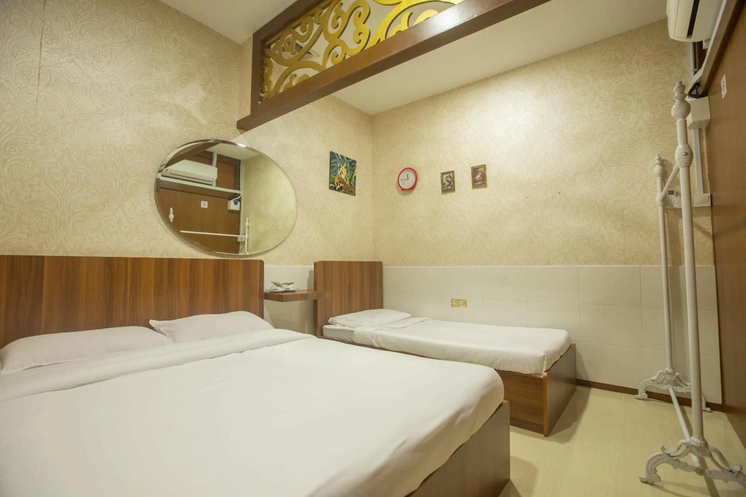 Bedroom, Bed in Hotel O Rebecca's Homes