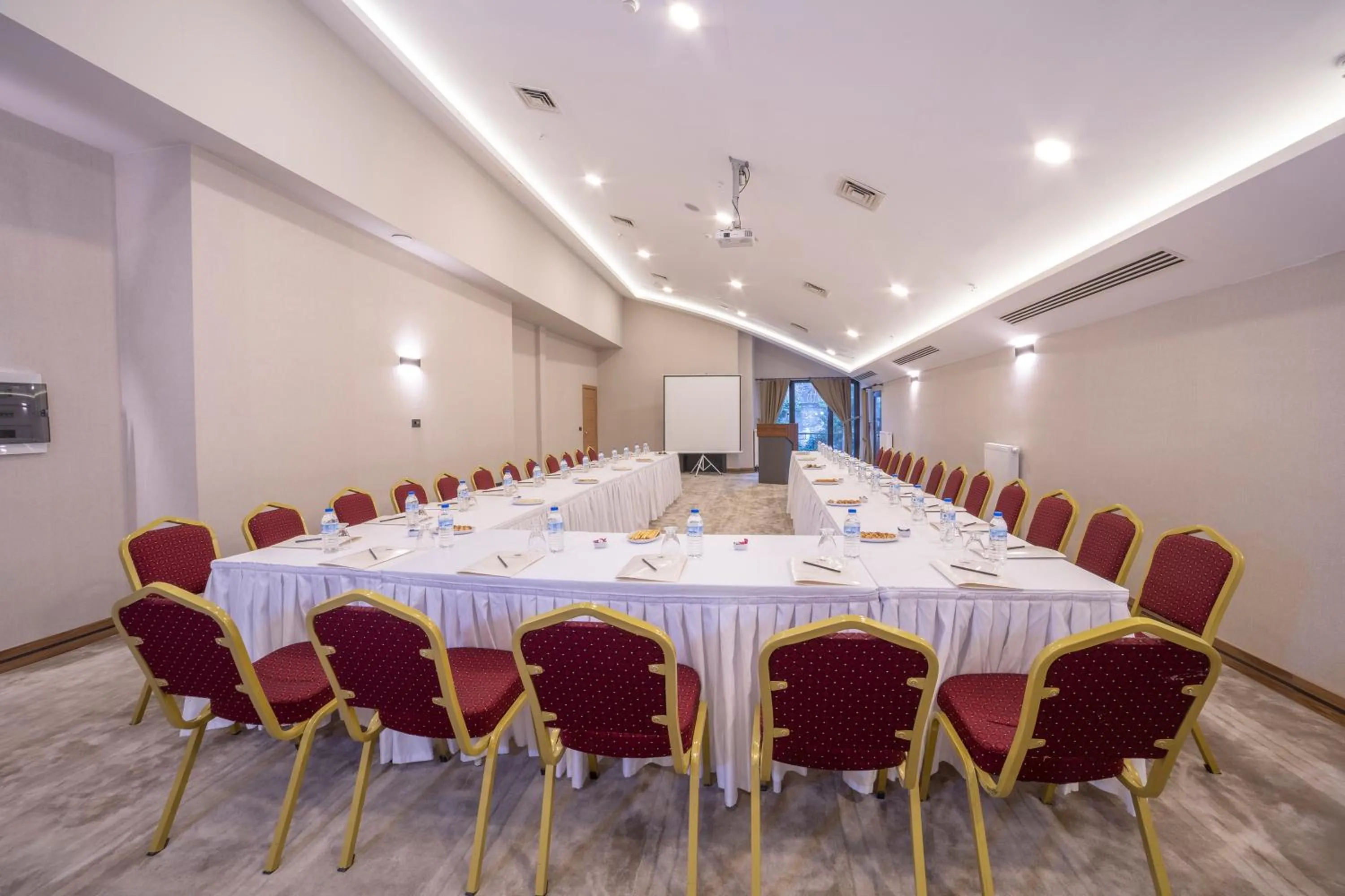 Meeting/conference room in Royal Termal Hotel