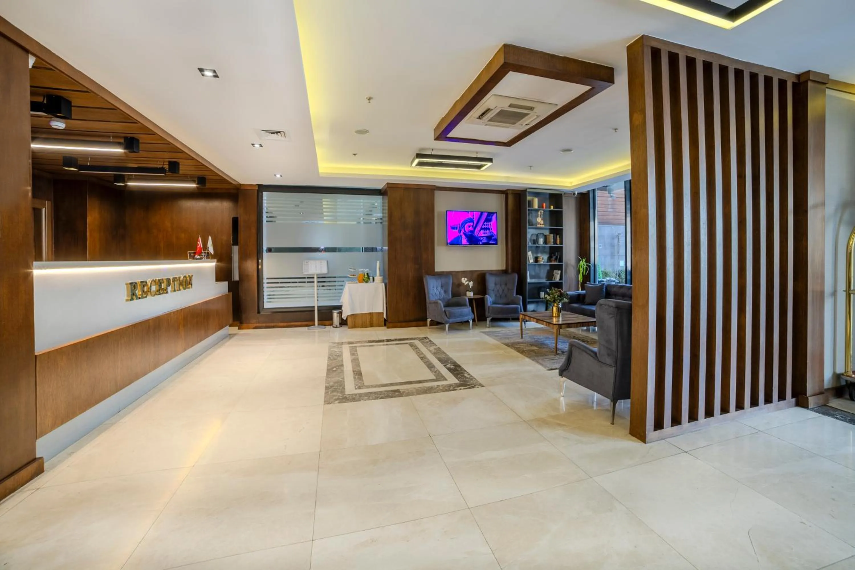 Lobby or reception in Royal Termal Hotel