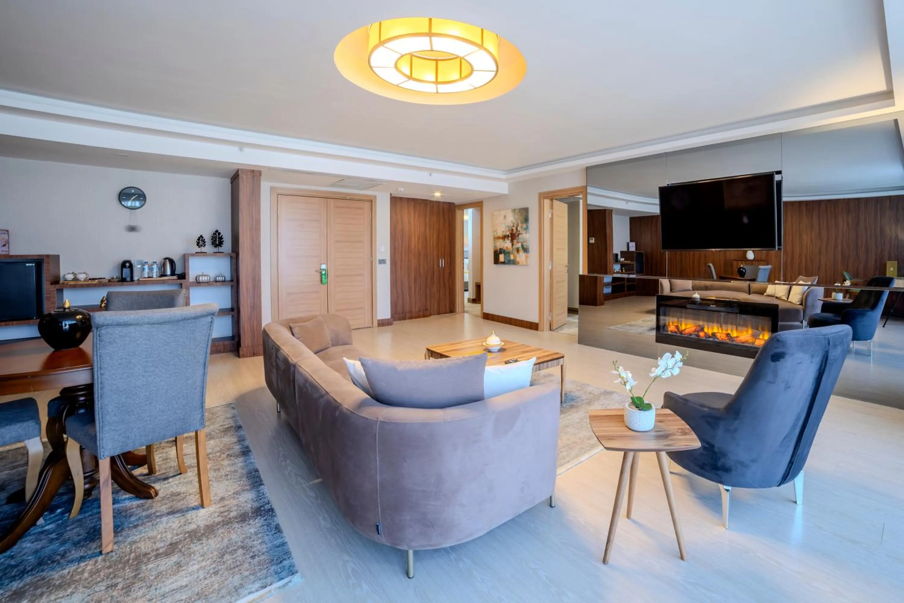 Seating area in Royal Termal Hotel