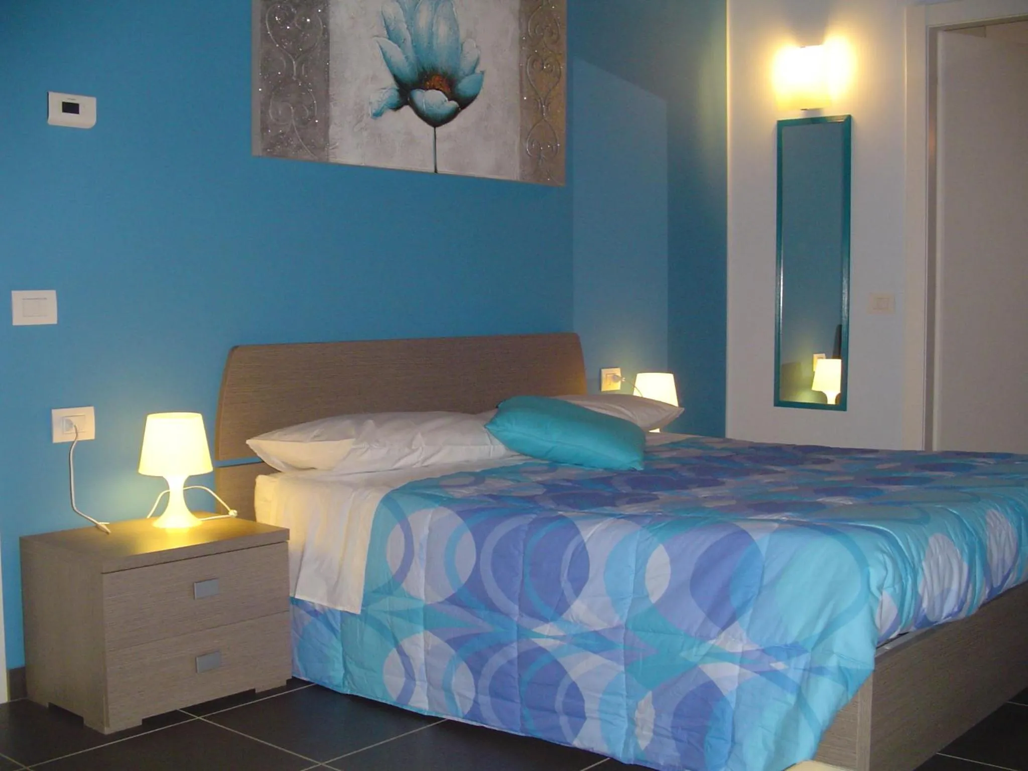 Photo of the whole room, Bed in I Fiori di Malpensa