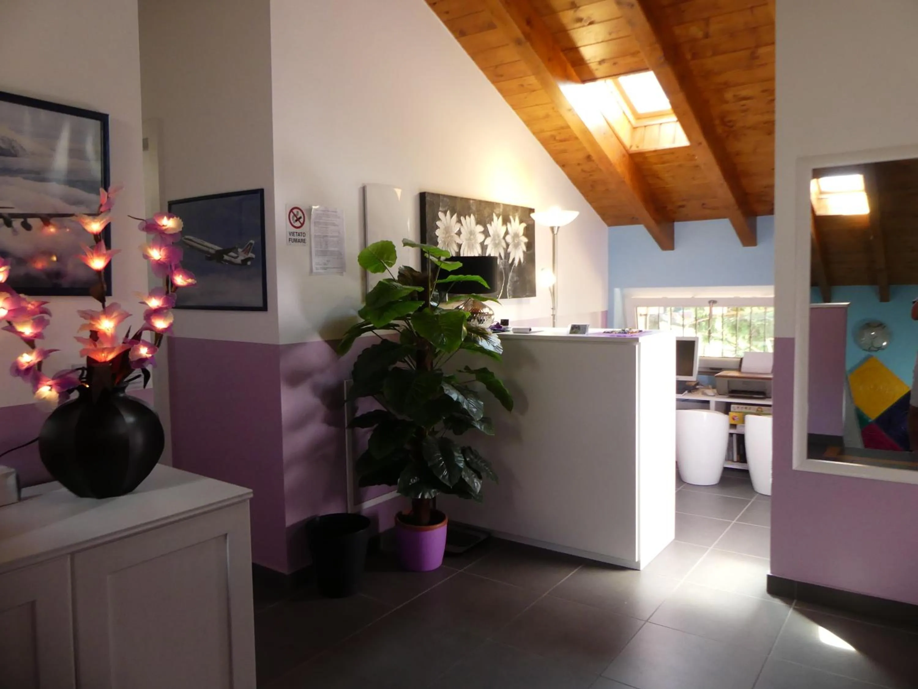 Lobby or reception in I Fiori di Malpensa