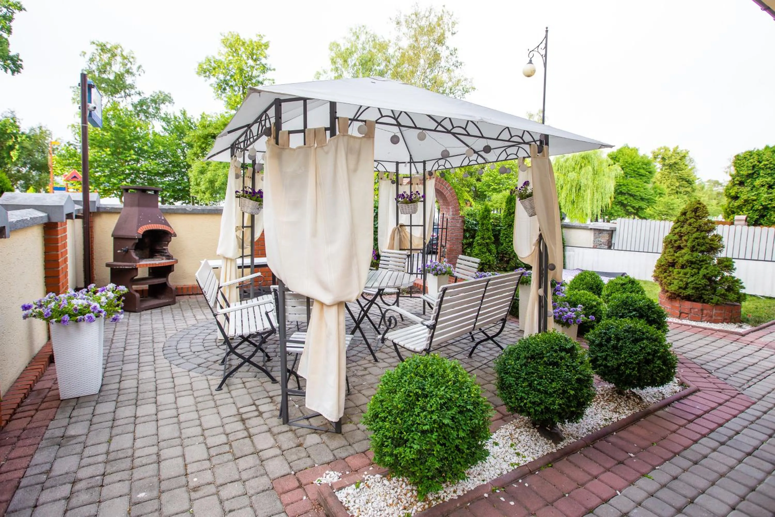 BBQ facilities in Pensjonacik Grażyna