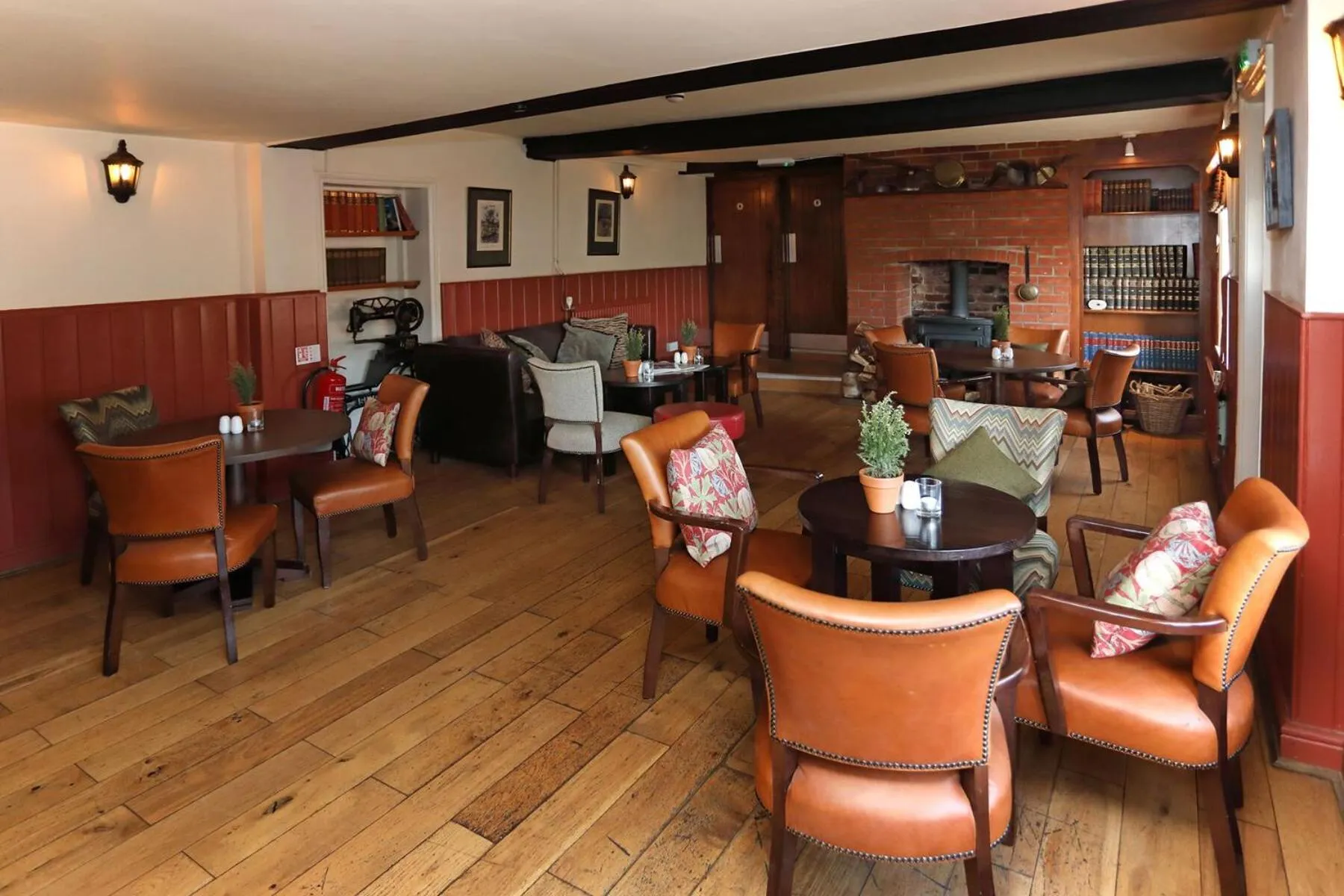 Lounge or bar in The Rising Sun