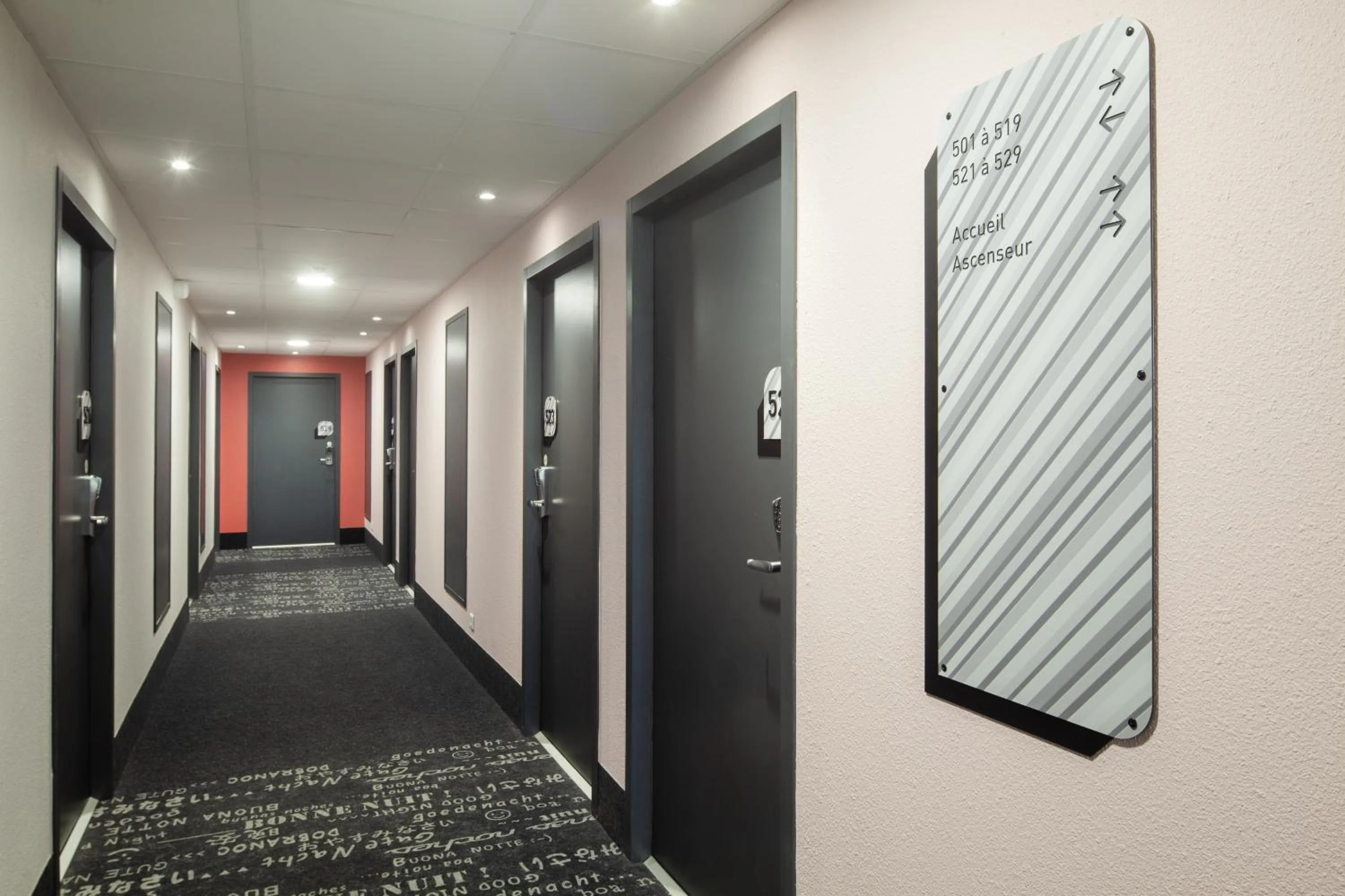 Area and facilities in B&B HOTEL Saint-Denis Porte de Paris