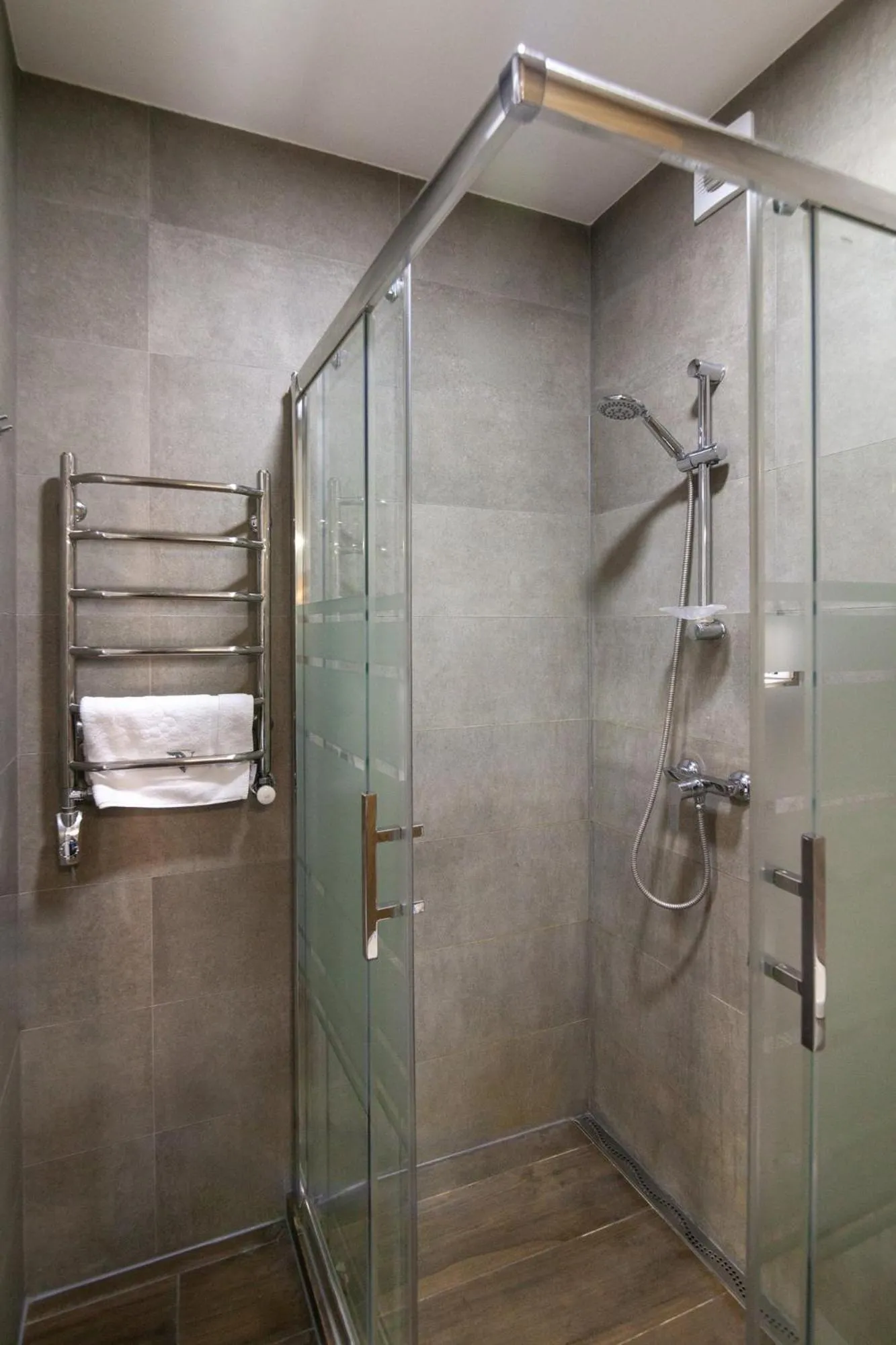 AUSTRIAN APART HOTEL