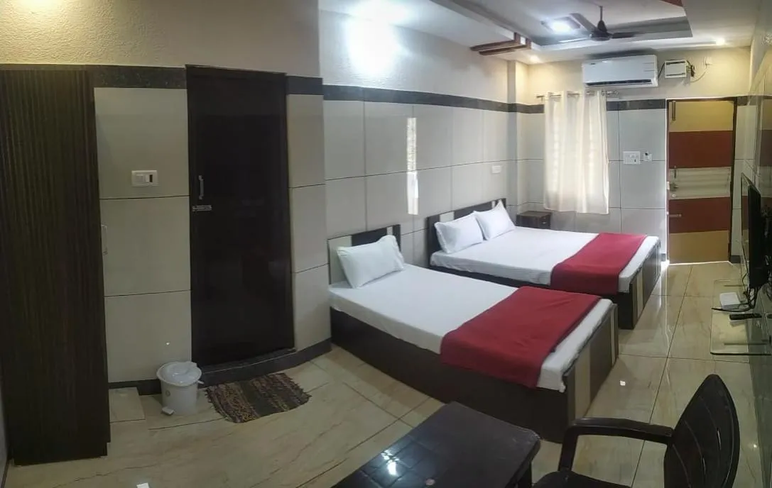 Bed in Sar Raj S R RESIDENCY