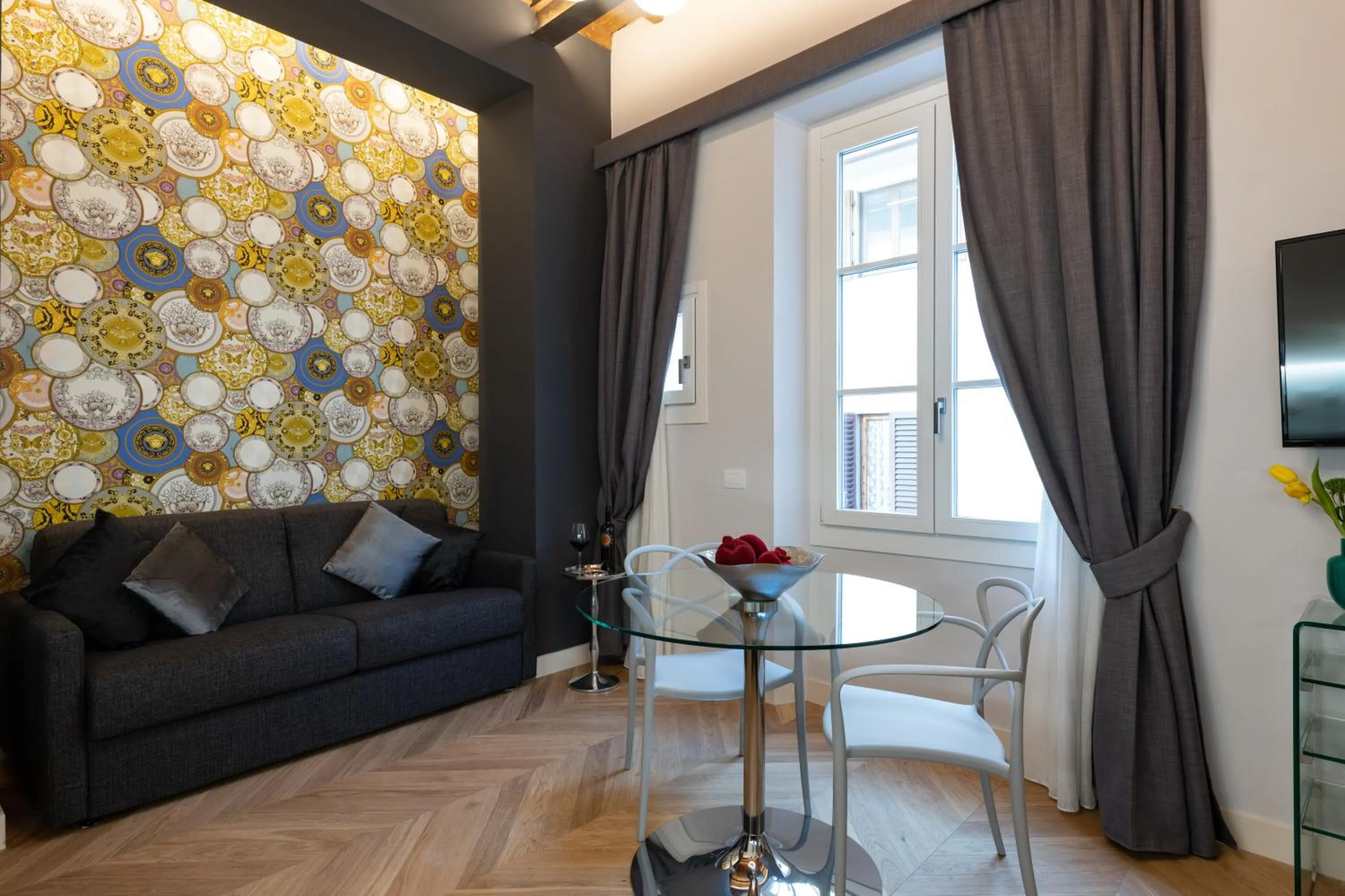 Living room in Kairos by Florence Art Apartments