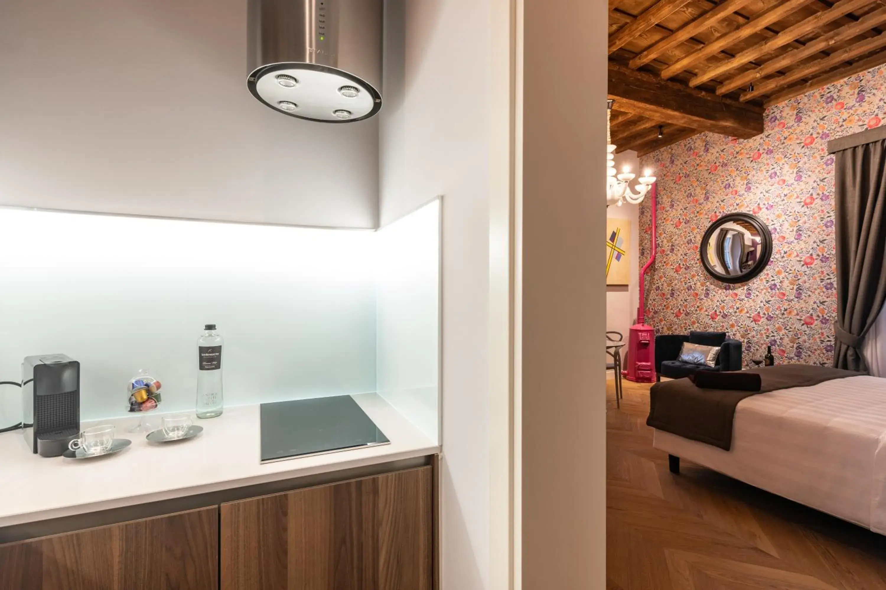 Kitchen or kitchenette, Bed in Kairos by Florence Art Apartments Kitchen or kitchenette, Bed in Kairos by Florence Art Apartments