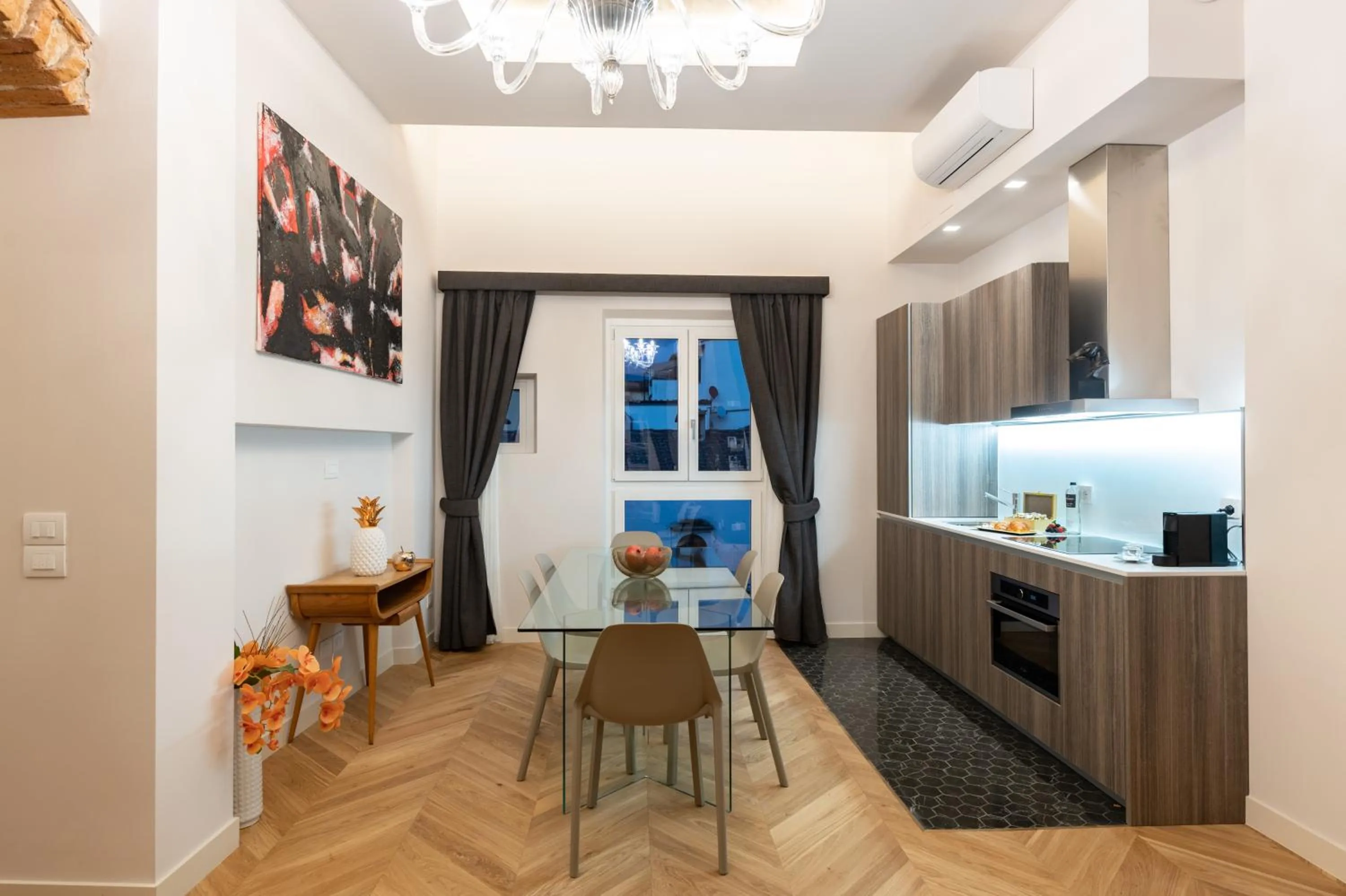 Living room in Kairos by Florence Art Apartments