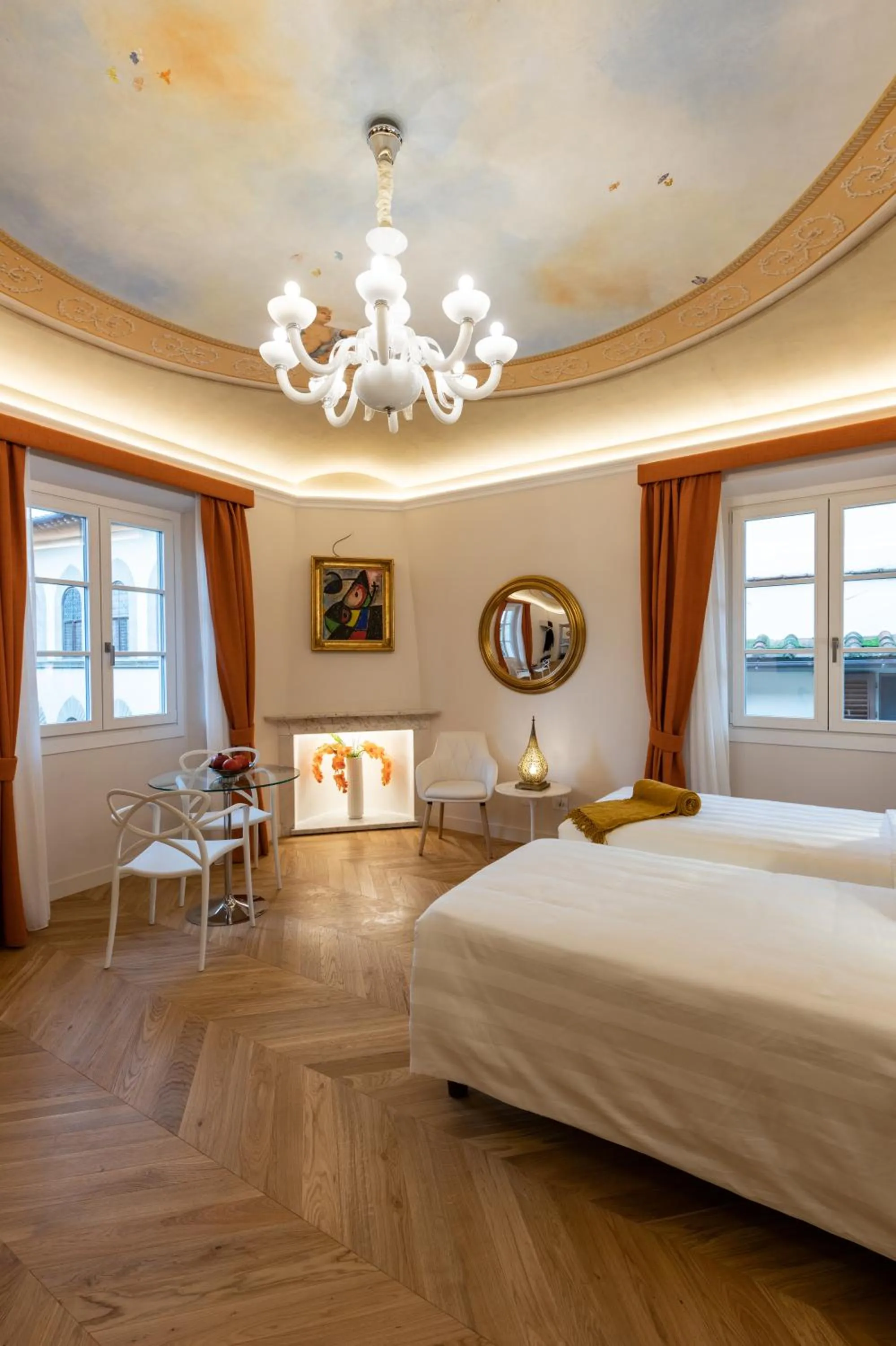 Photo of the whole room, Bed in Kairos by Florence Art Apartments