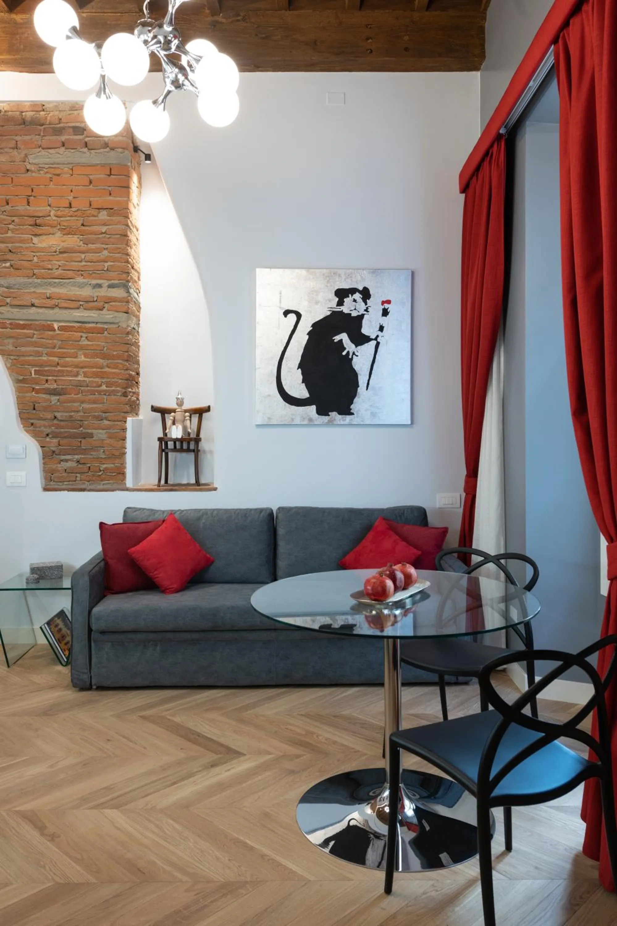 Living room in Kairos by Florence Art Apartments