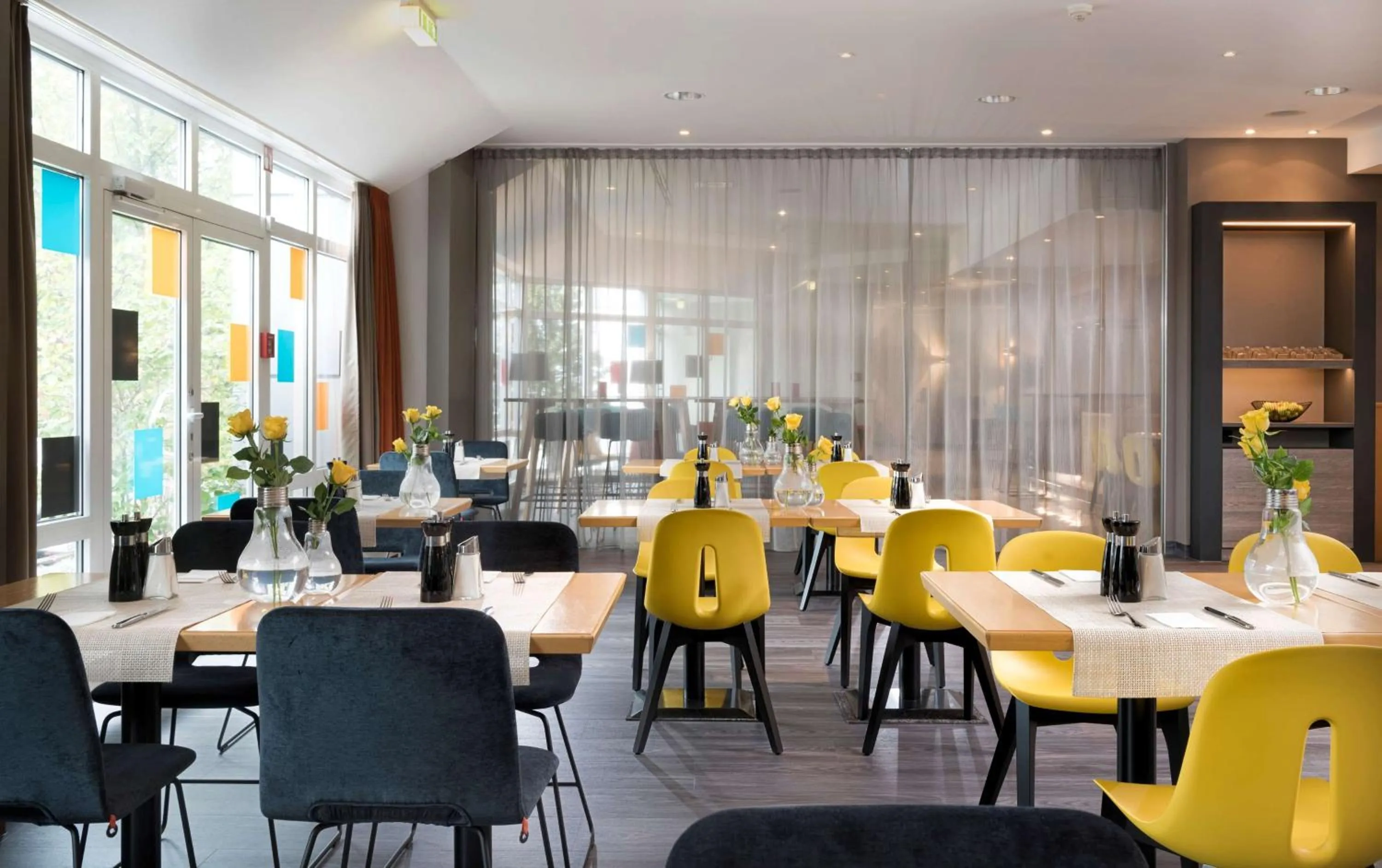 Restaurant/places to eat in Ramada by Wyndham Hannover Messe