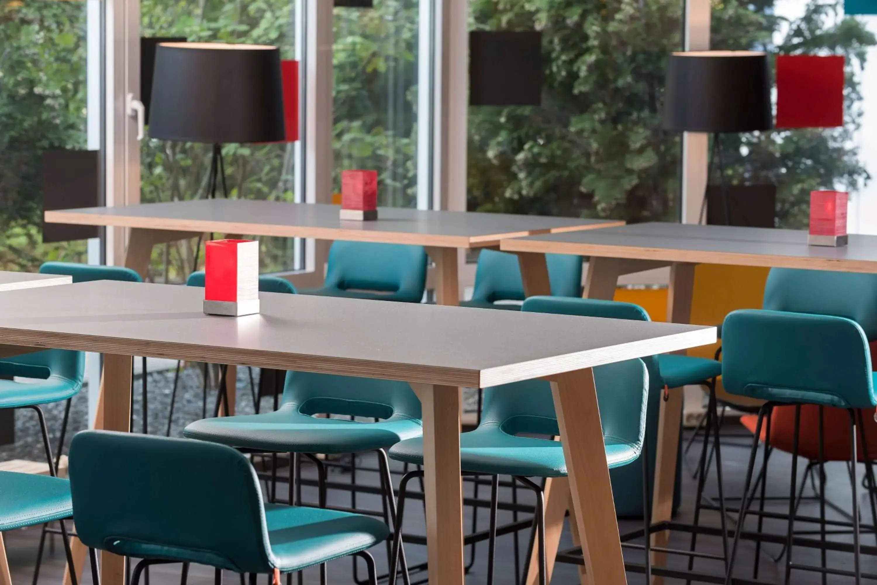 Restaurant/places to eat in Ramada by Wyndham Hannover Messe Restaurant/places to eat in Ramada by Wyndham Hannover Messe