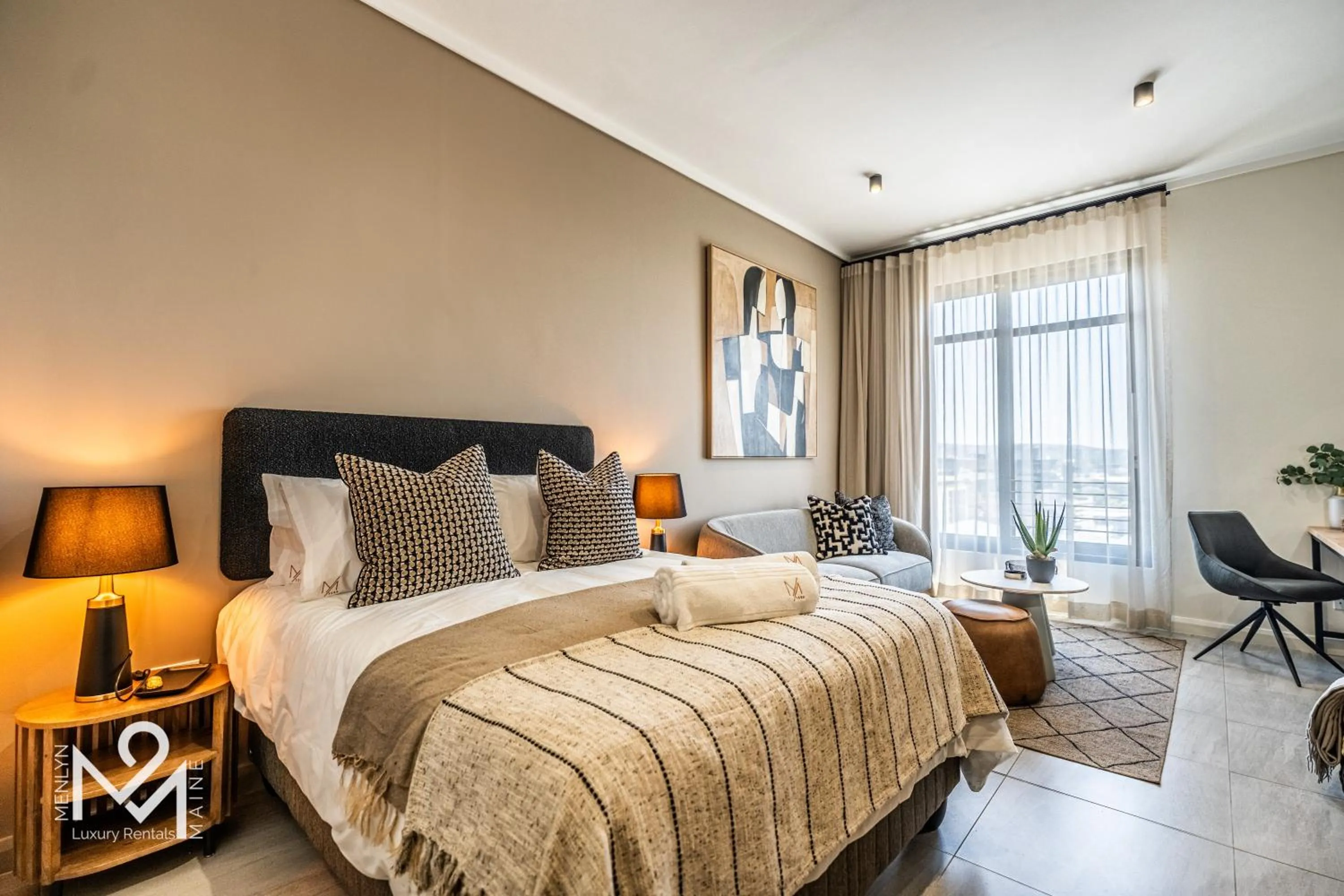 Bed in Menlyn Maine Luxury Rentals