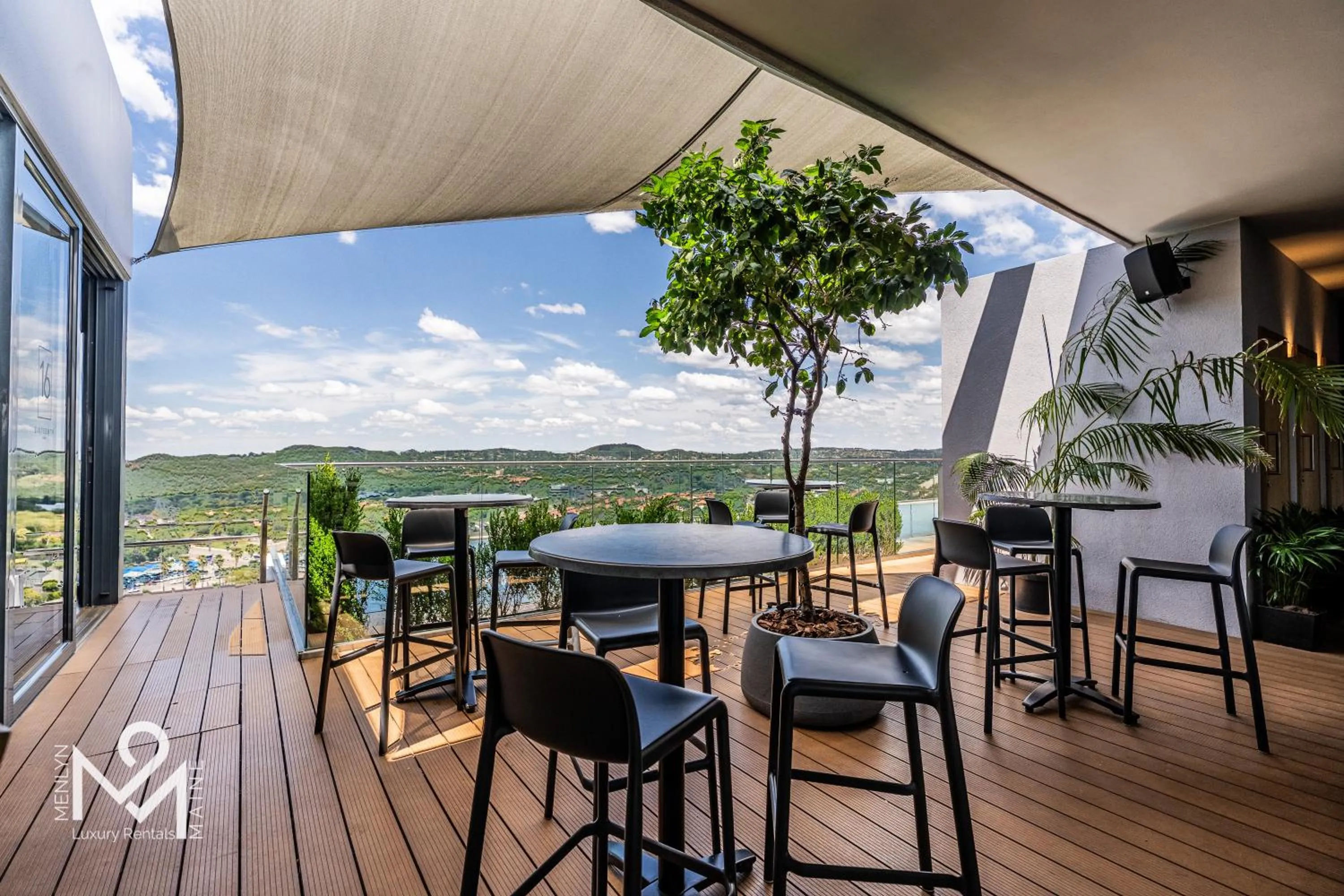 Restaurant/places to eat in Menlyn Maine Luxury Rentals