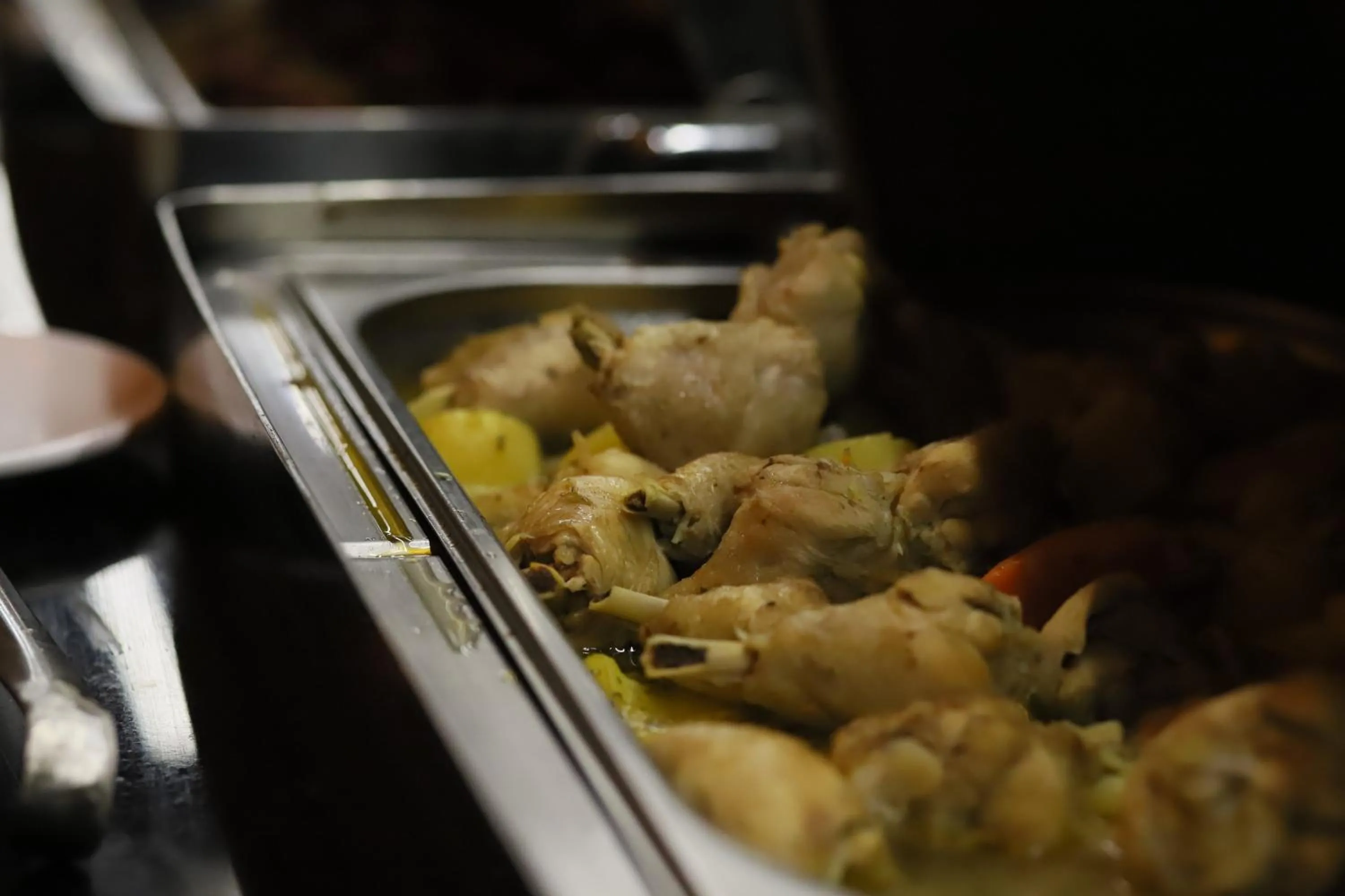 Restaurant/places to eat in Emin Koçak Termal & Spa - Convention Center