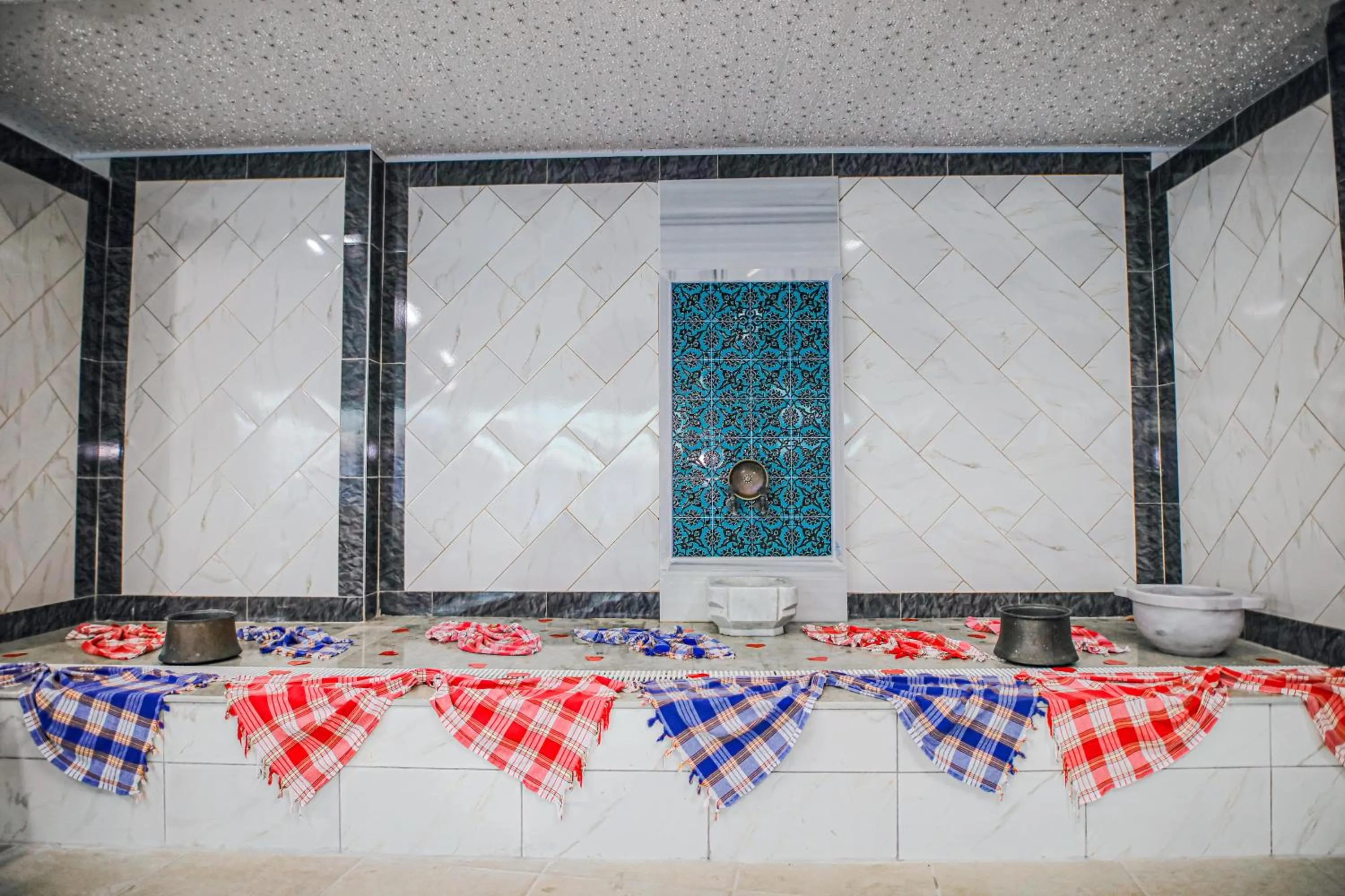 Public Bath in Emin Koçak Termal & Spa - Convention Center