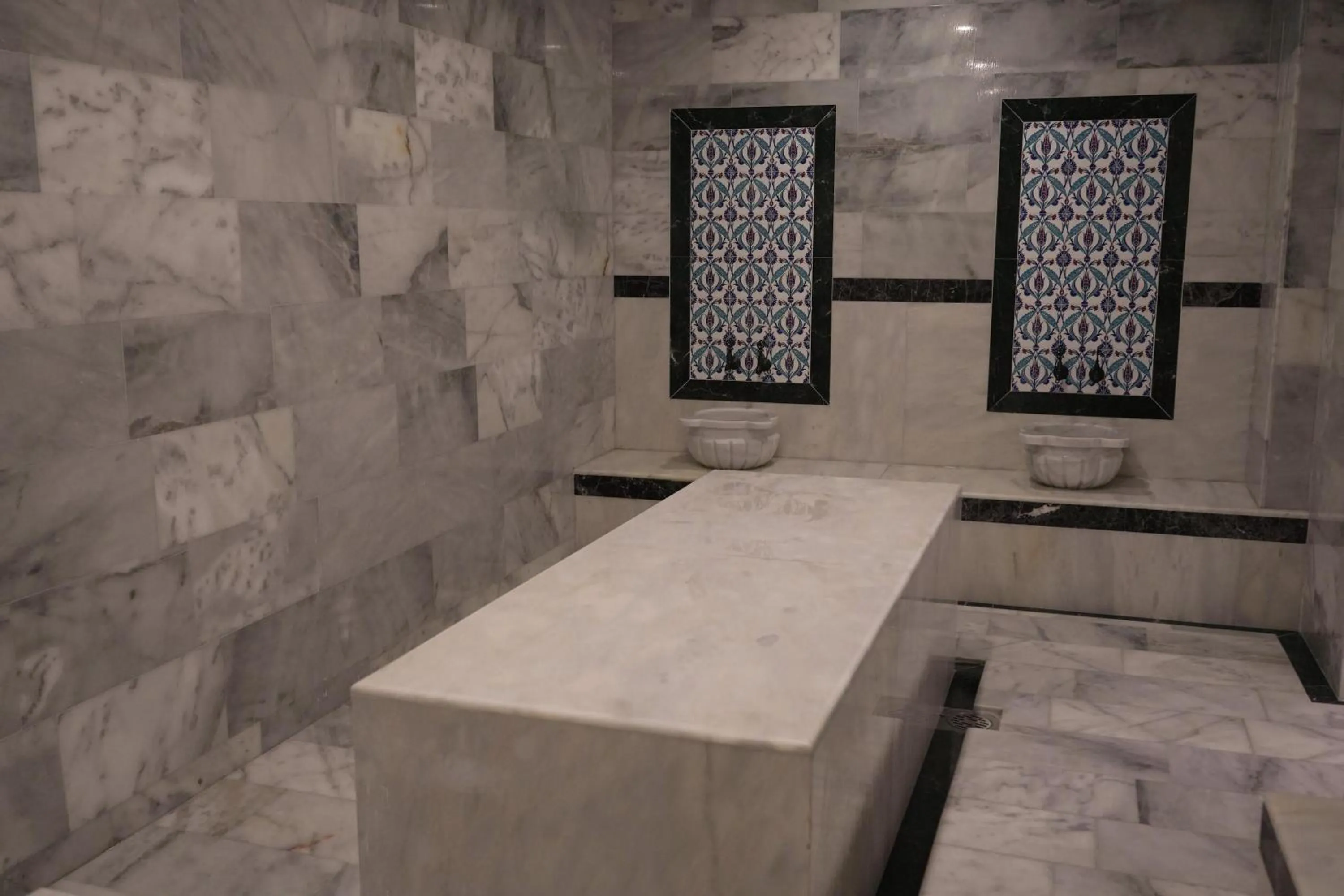 Public Bath in Emin Koçak Termal & Spa - Convention Center