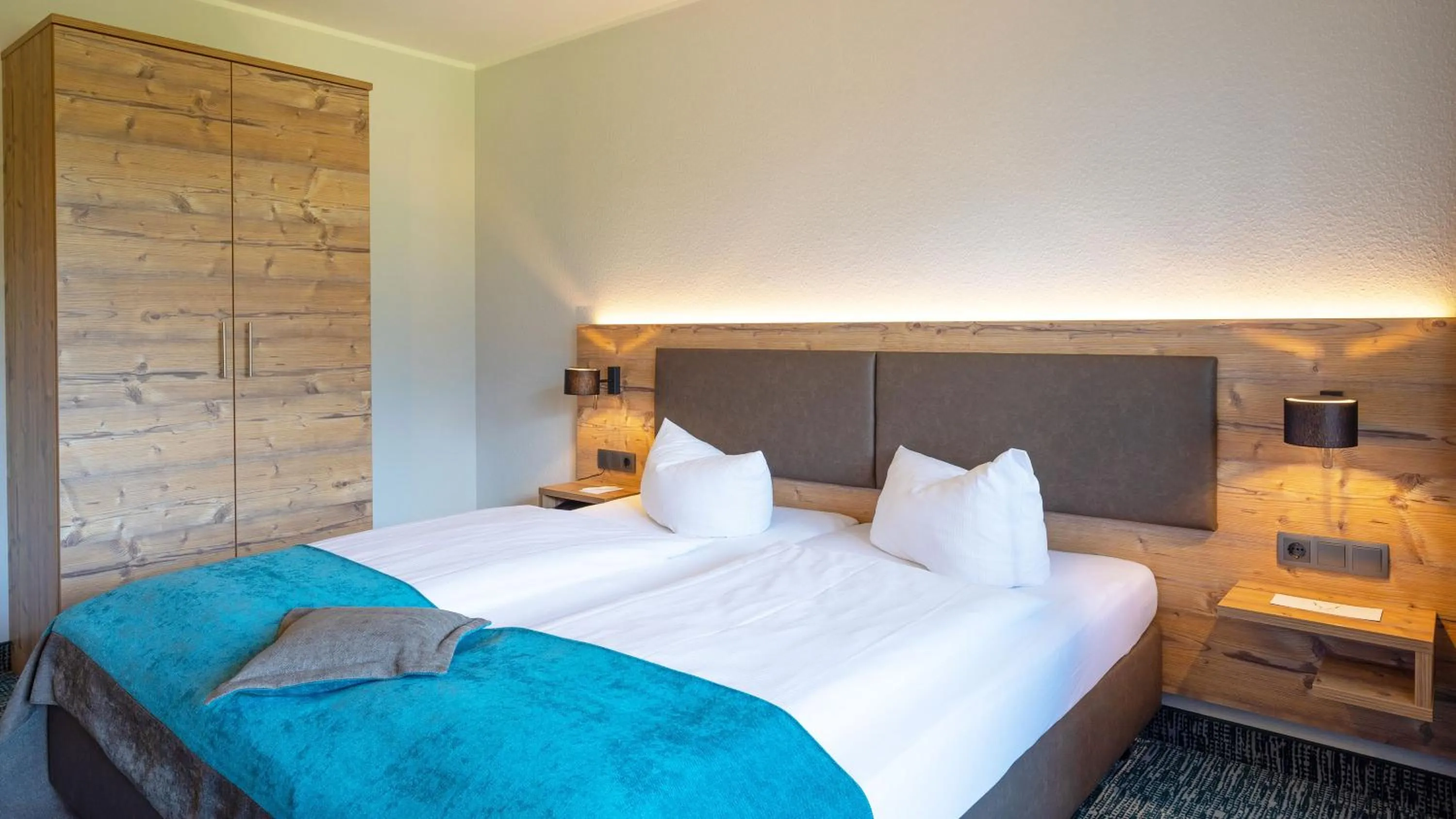 Bed in Das Wiesgauer - Alpenhotel Inzell