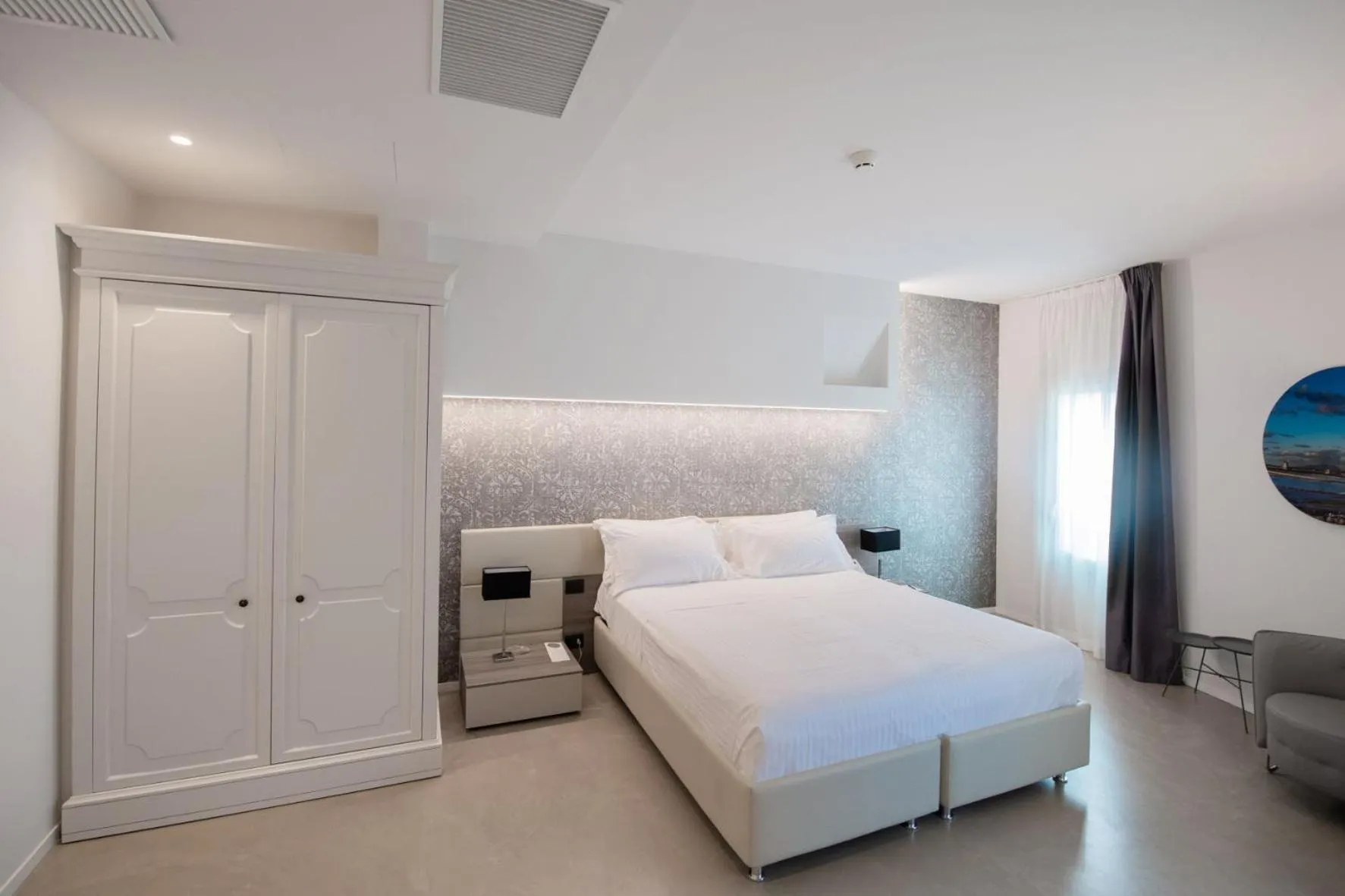 Bedroom, Bed in Grand Hotel Faraglioni