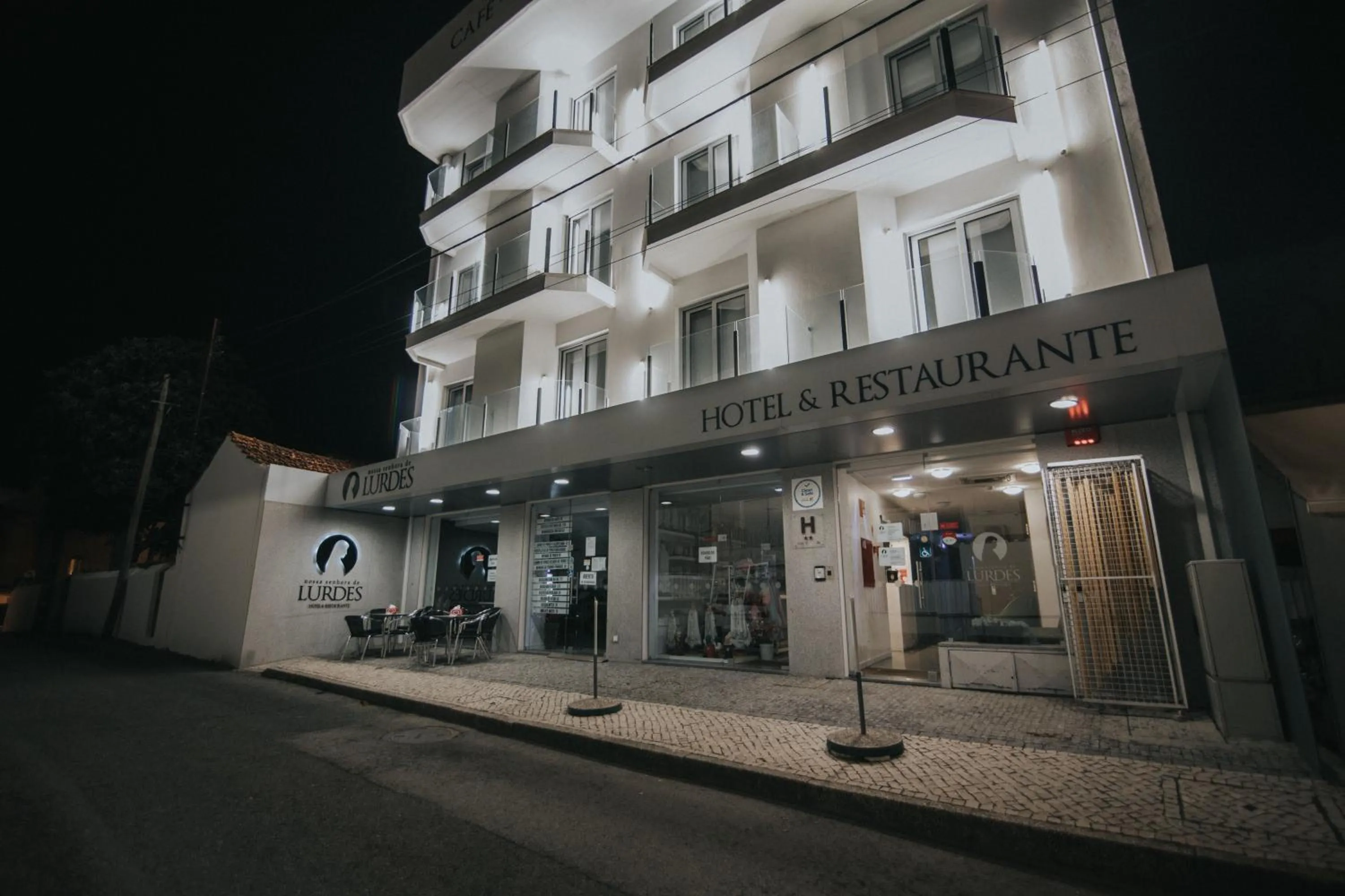 Property building in Hotel Nossa Senhora de Lurdes