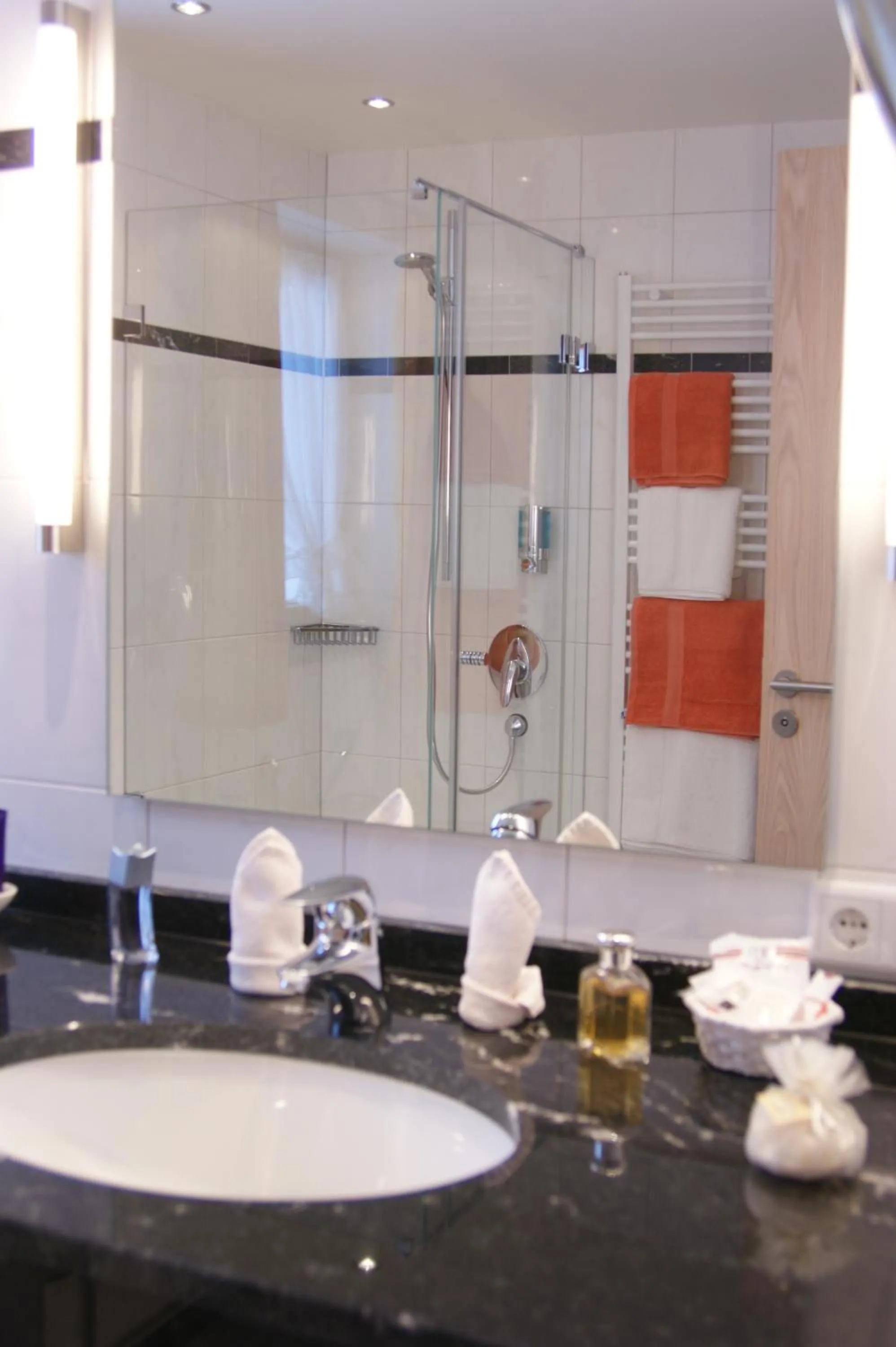 Bathroom in Hotel Landhaus Feldmeier ***S