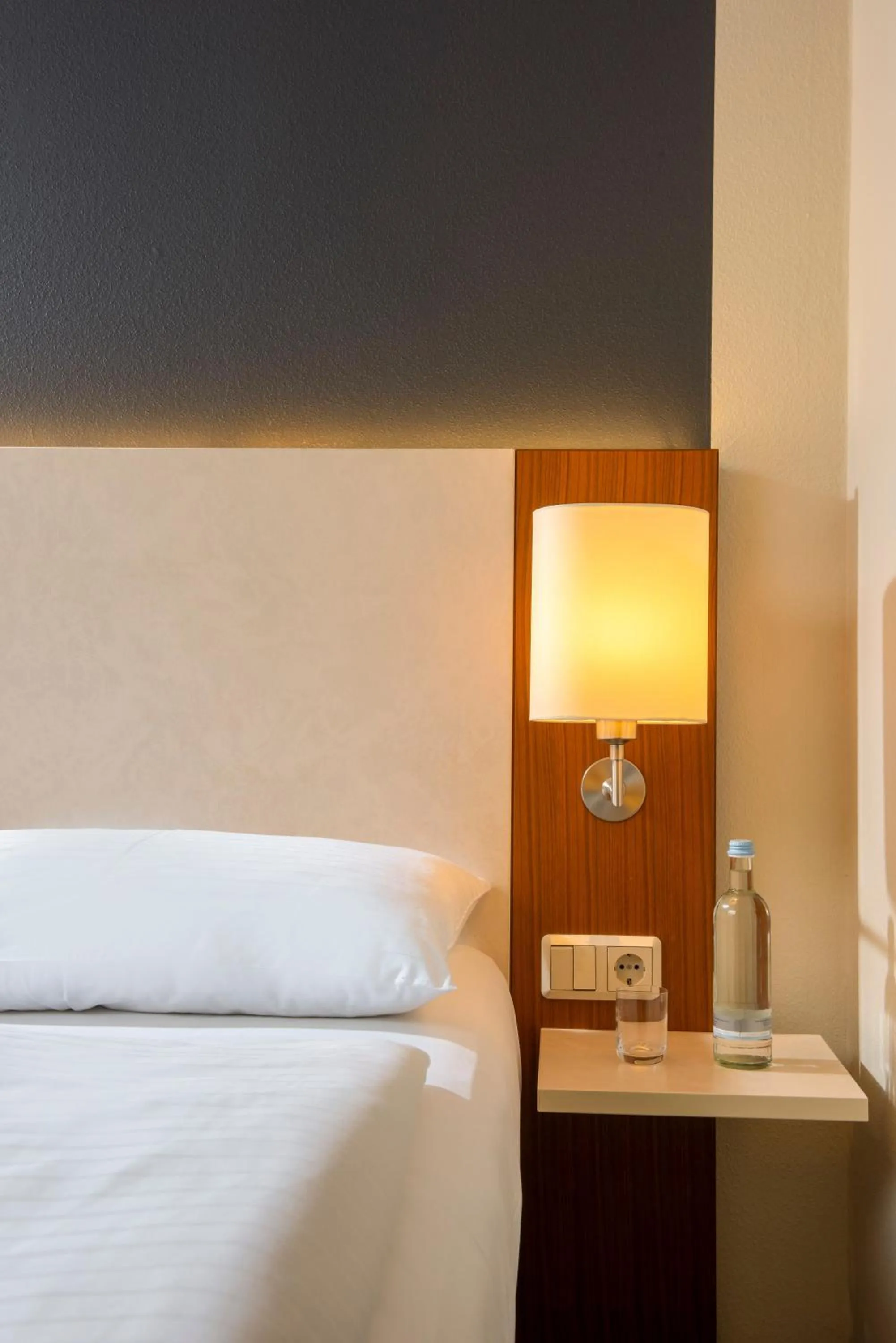 Bed in Essential by Dorint Köln-Junkersdorf