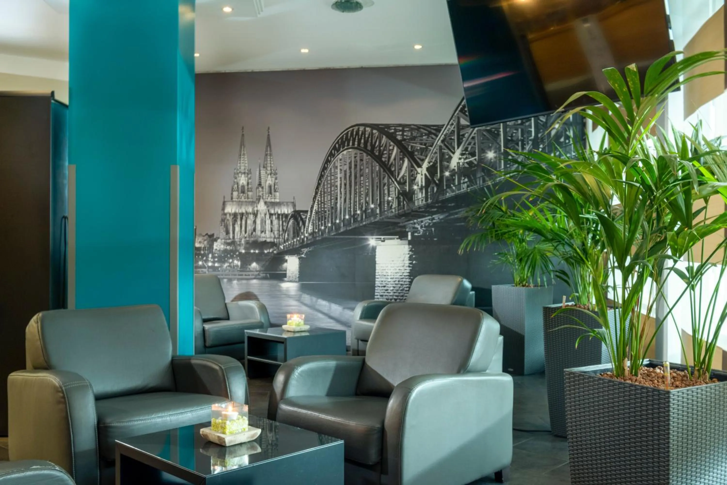 Lobby or reception in Essential by Dorint Köln-Junkersdorf