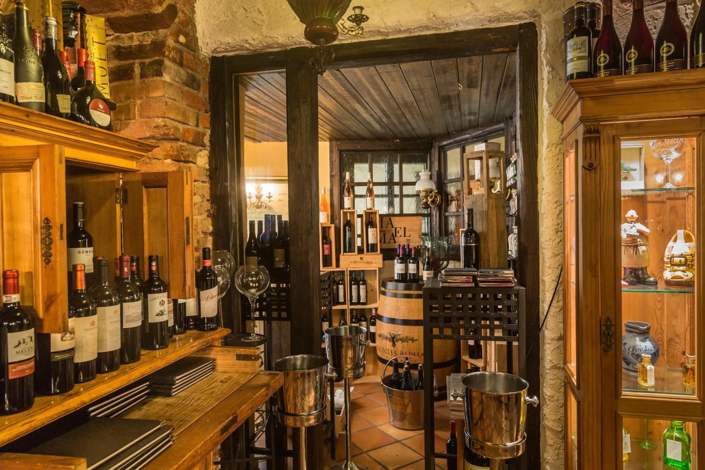 Restaurant/places to eat in Landhaus Alte Scheune